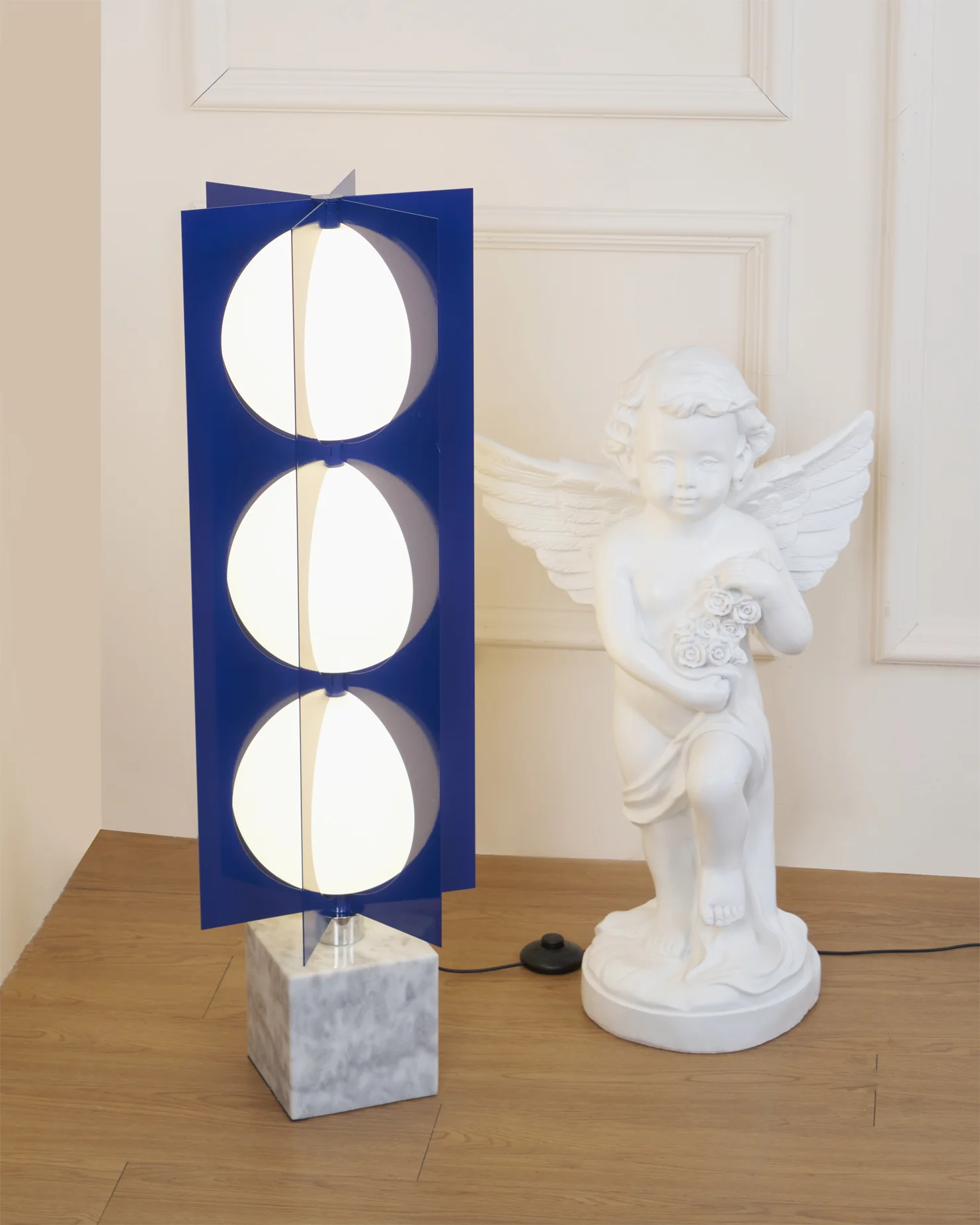 Blue Kleos Floor Lamp - Image 32