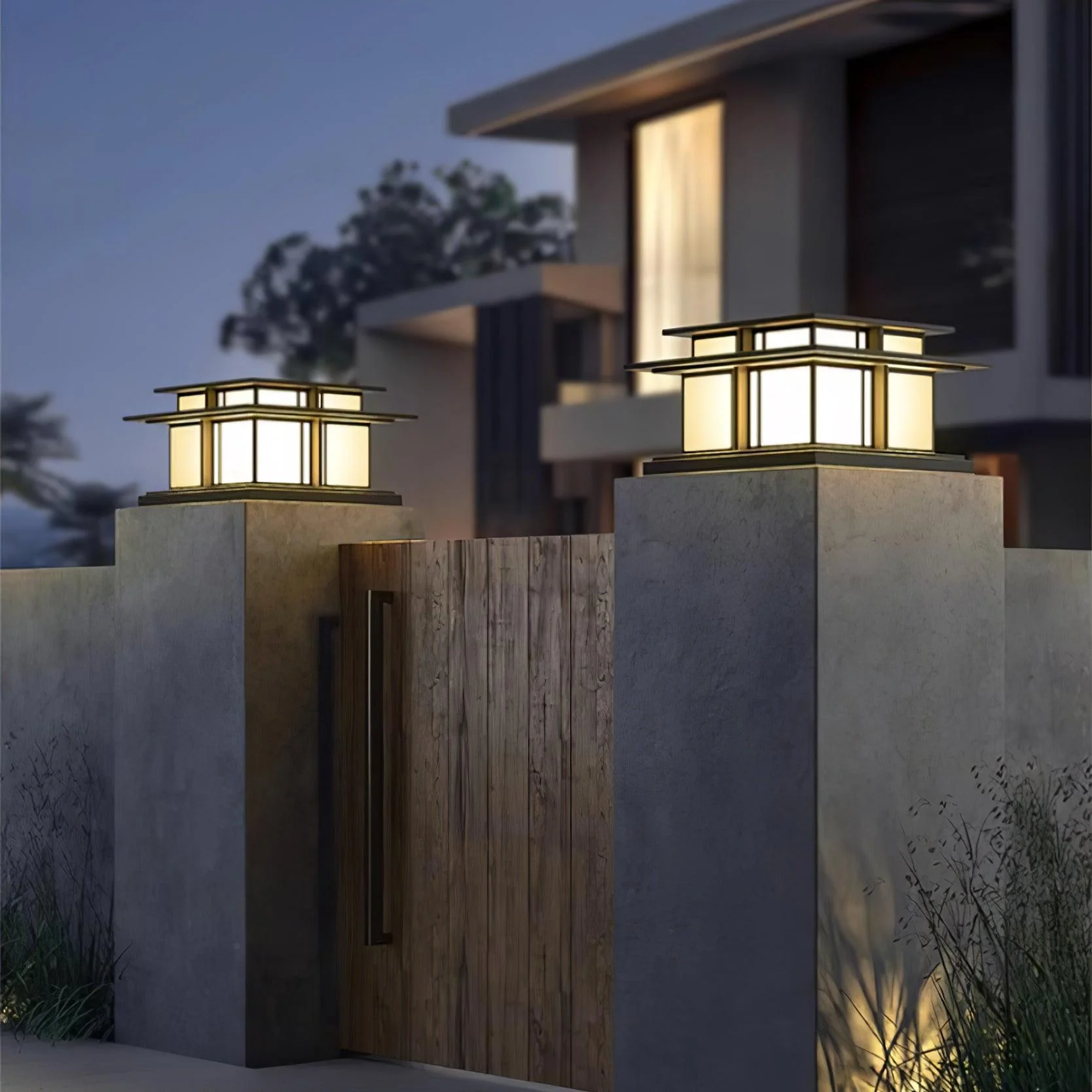 Boilyn Pillar Outdoor Light - Image 3