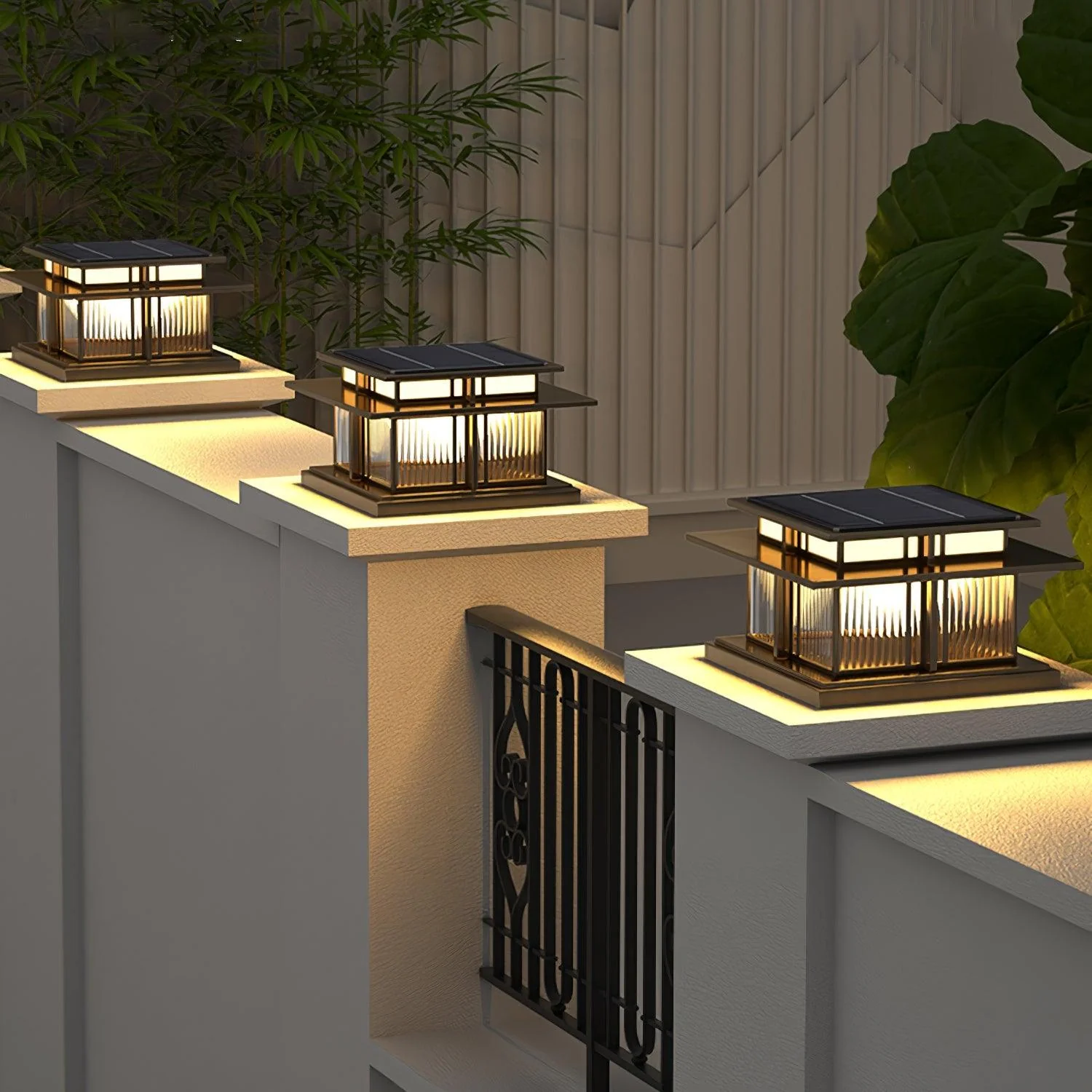 Boilyn Pillar Solar Outdoor Light - Image 2