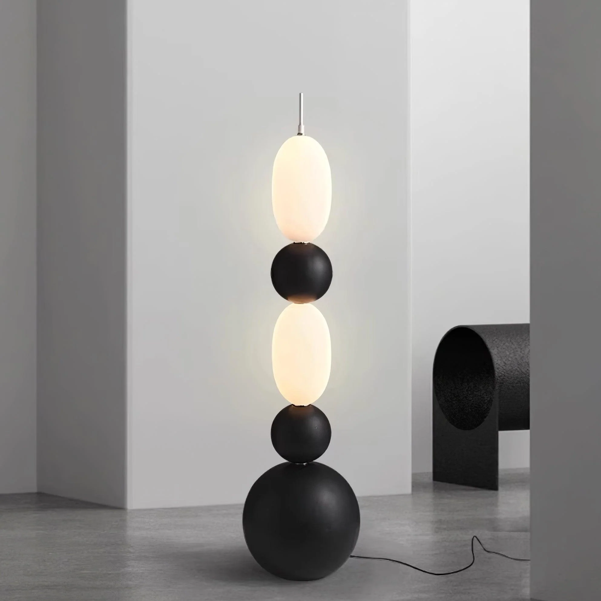 Bola Floor Lamp - Image 3