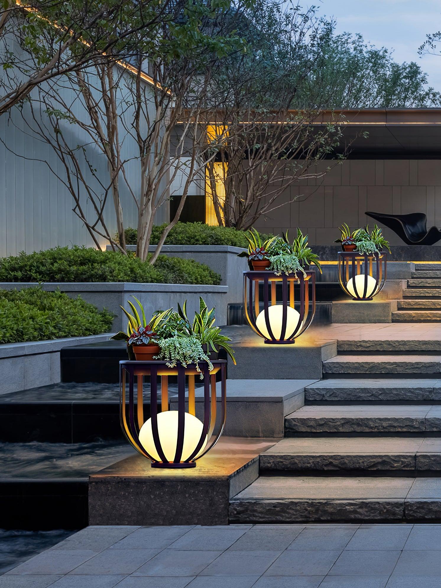 Bols Garden Solar Outdoor Lamp - Image 15
