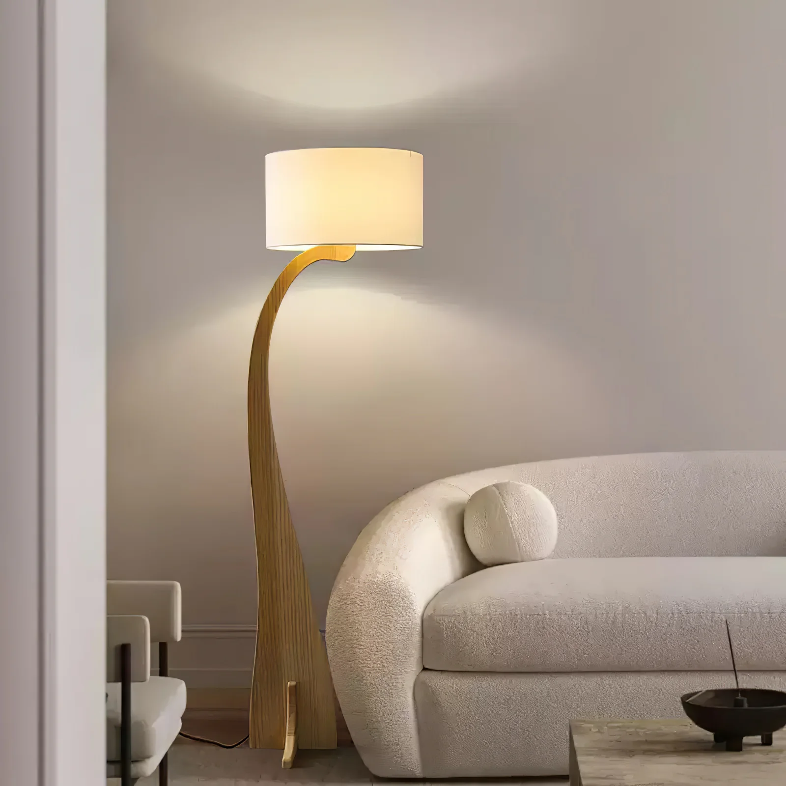 Bow Curve Floor Lamp - Image 9