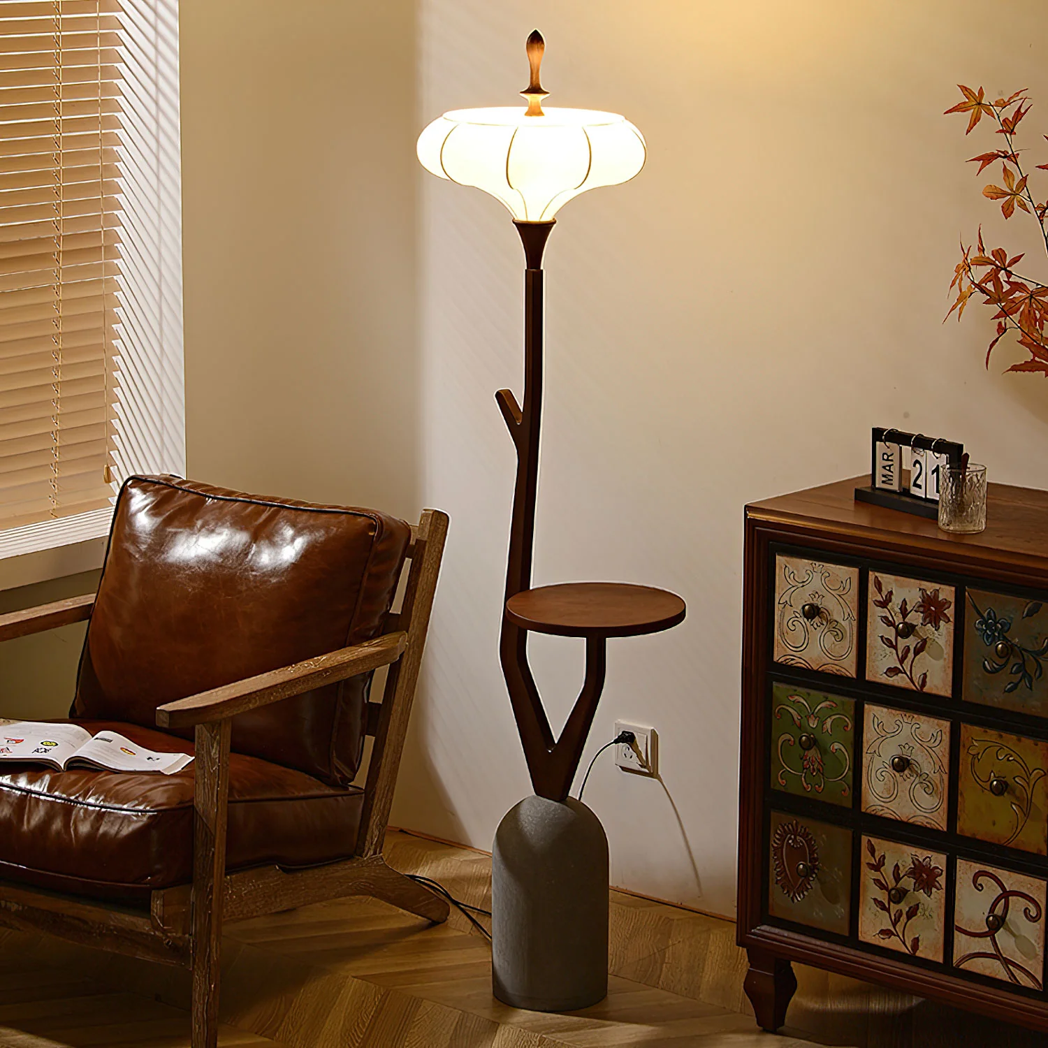 Branche Lantern Floor Lamp - Image 2