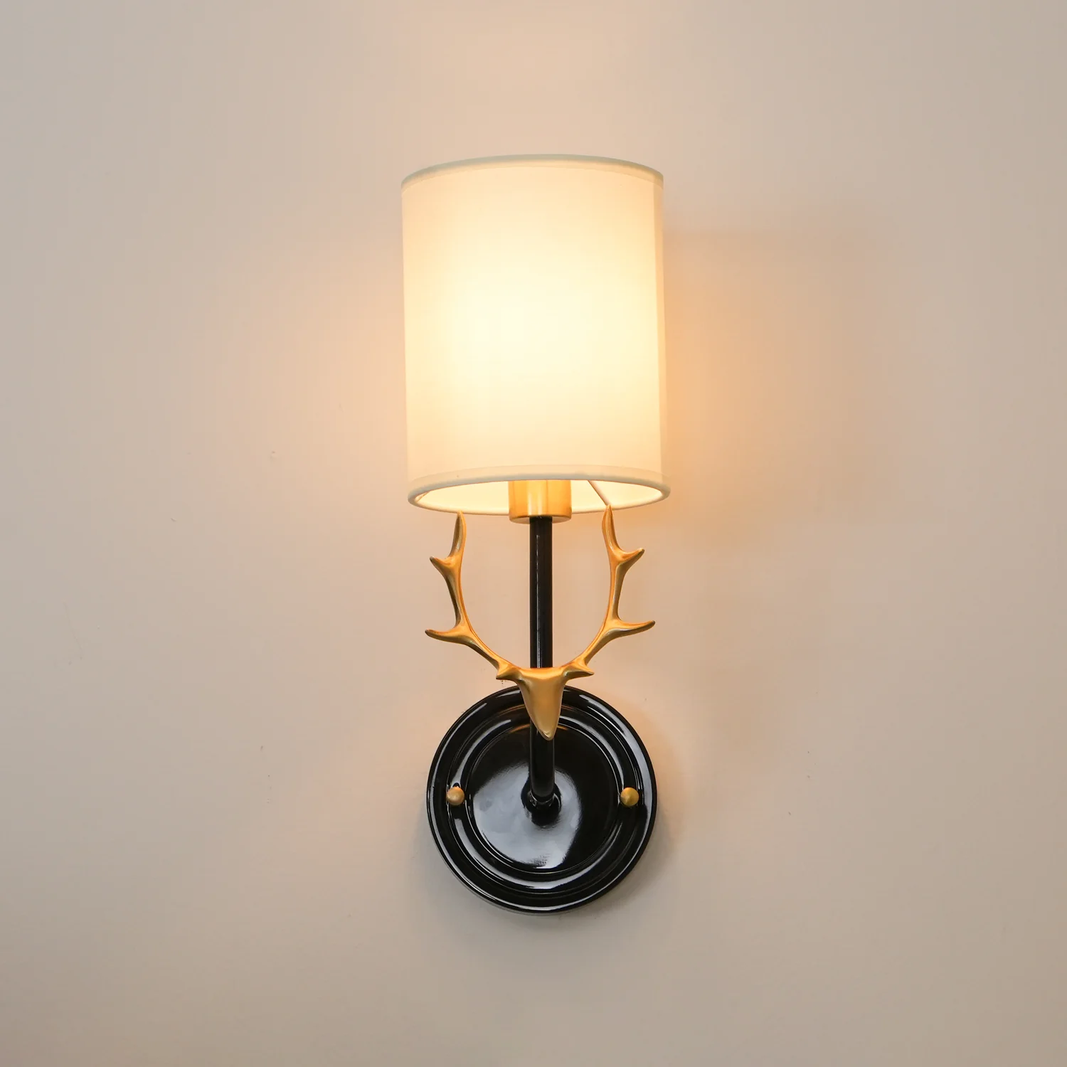 Brass Deer Head Wall Light - Image 8