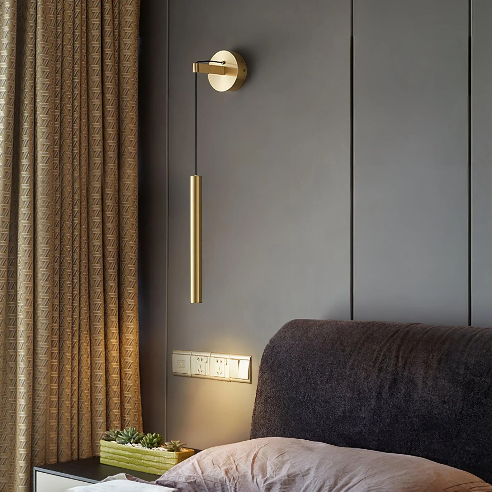 Brass Line Wall Light - Image 2