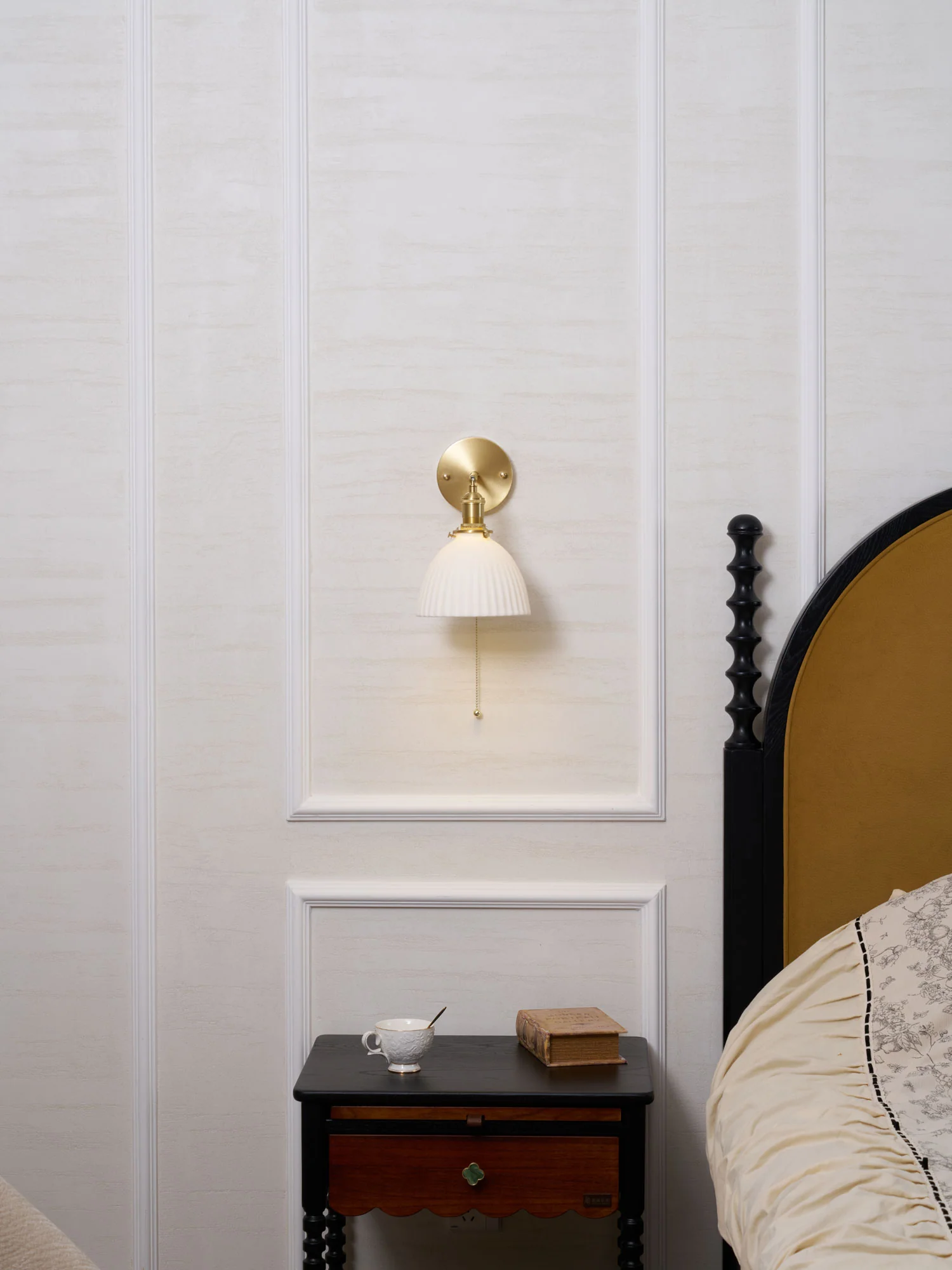 Brass Pleated Ceramic Wall Lamp - Image 41