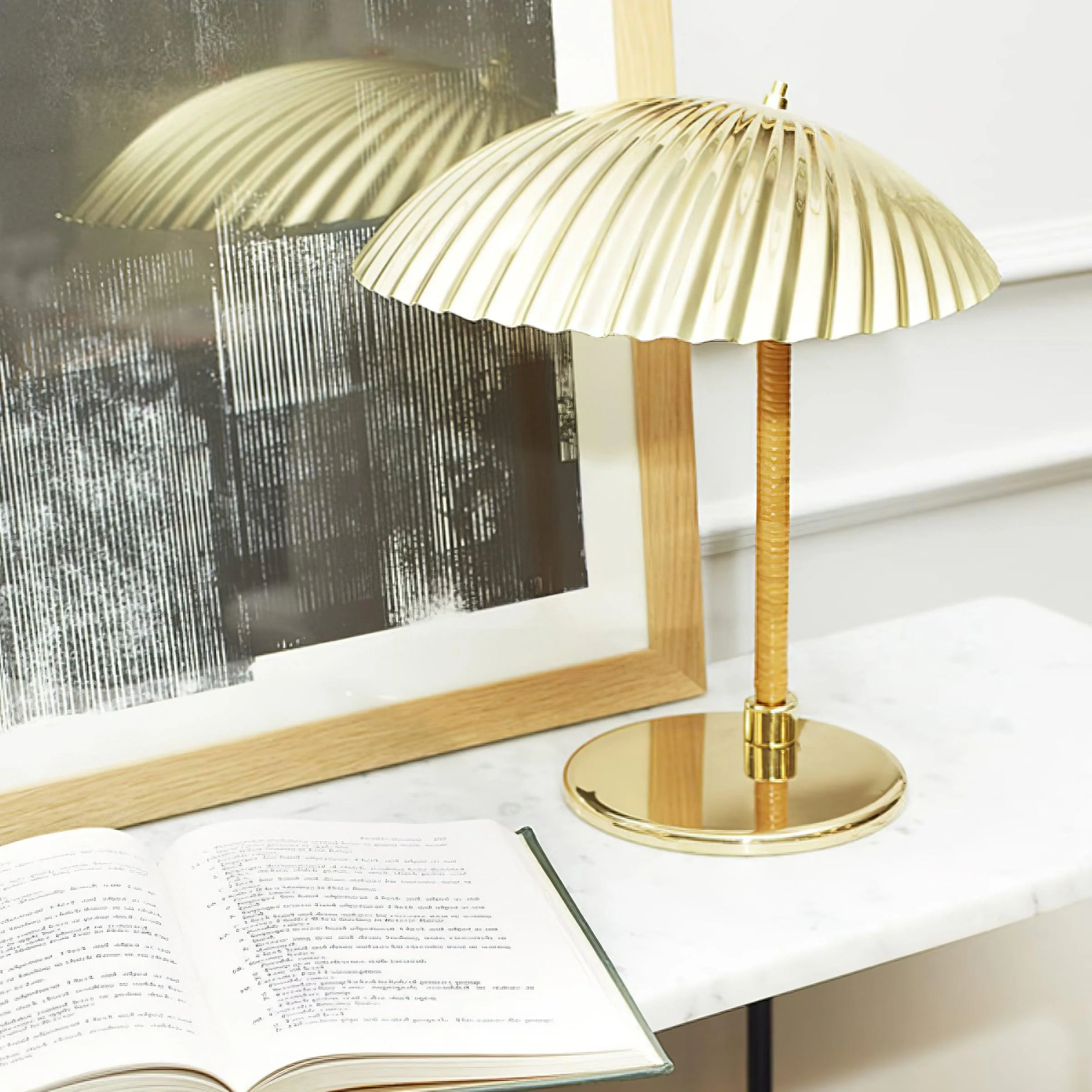 Brass Shell Table Lamp - Image 17