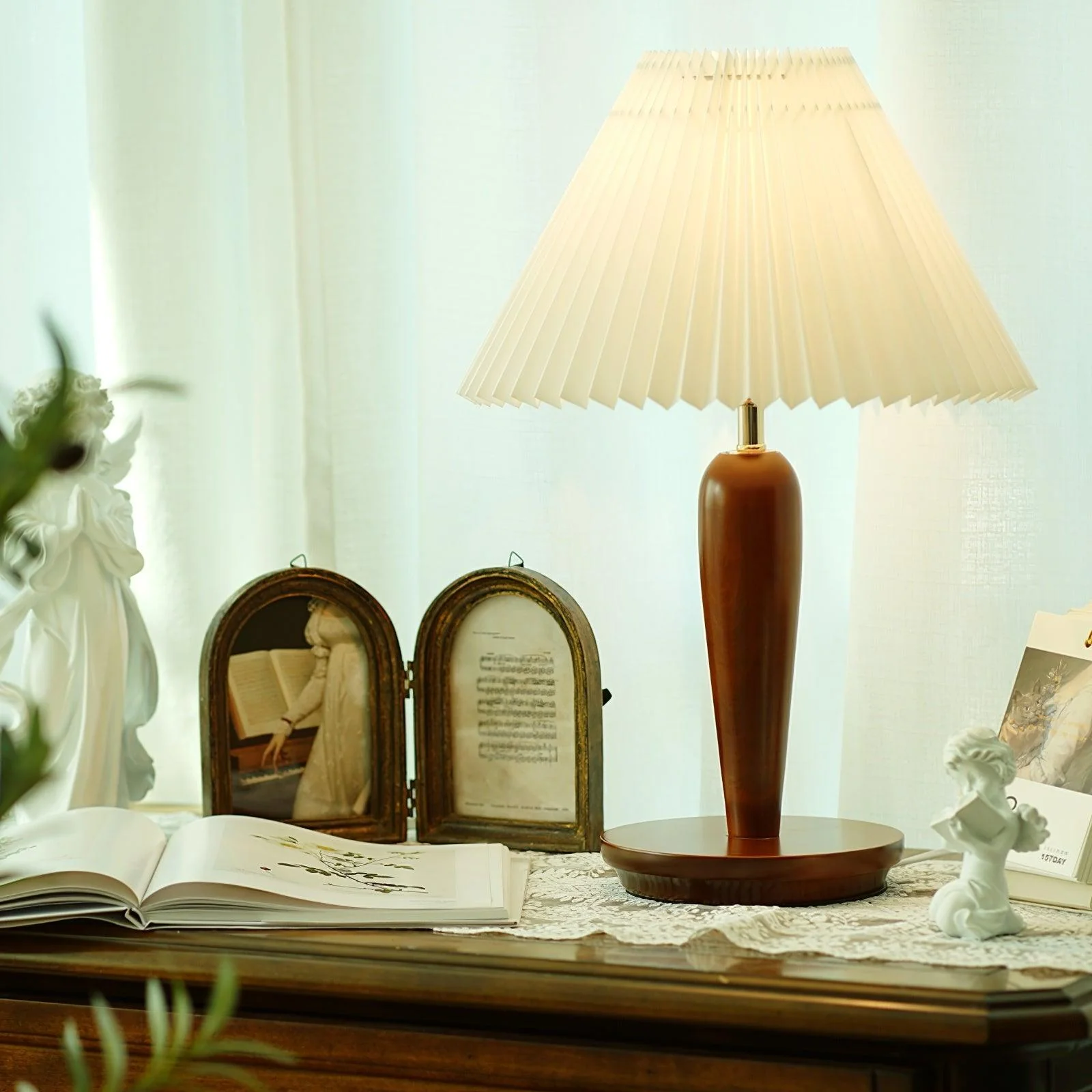 Brentwood Tall Table Lamp - Image 5