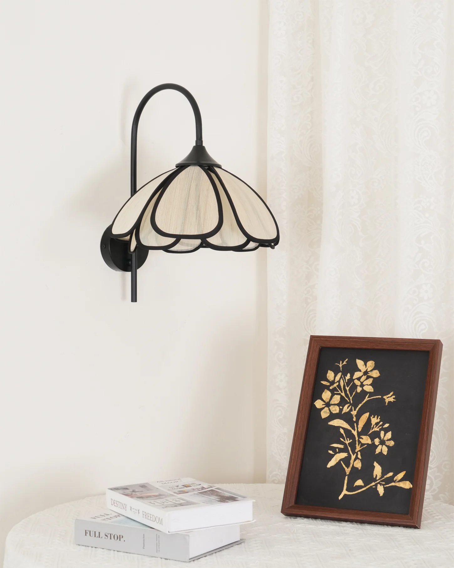 Burnt Petal Wall Lamp - Image 24