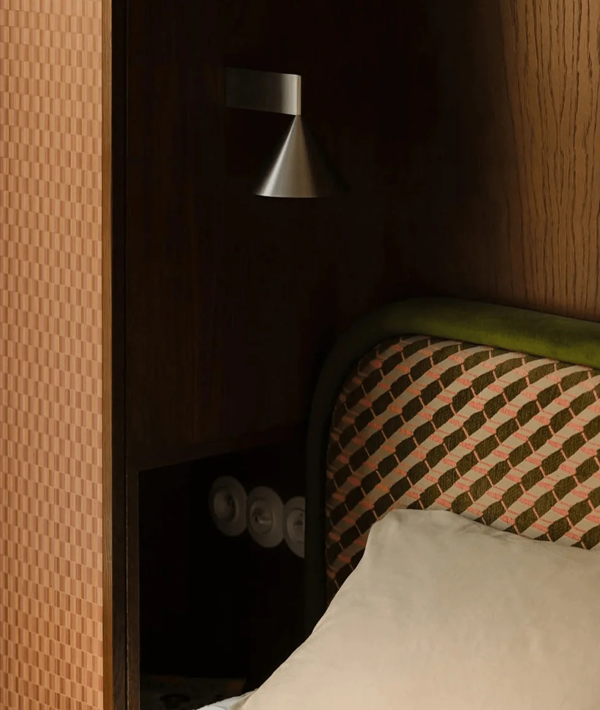 Calice Cone Wall Sconce - Image 8