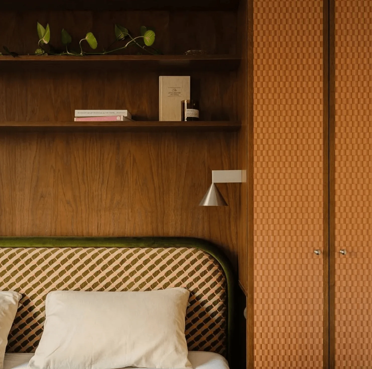 Calice Cone Wall Sconce - Image 9