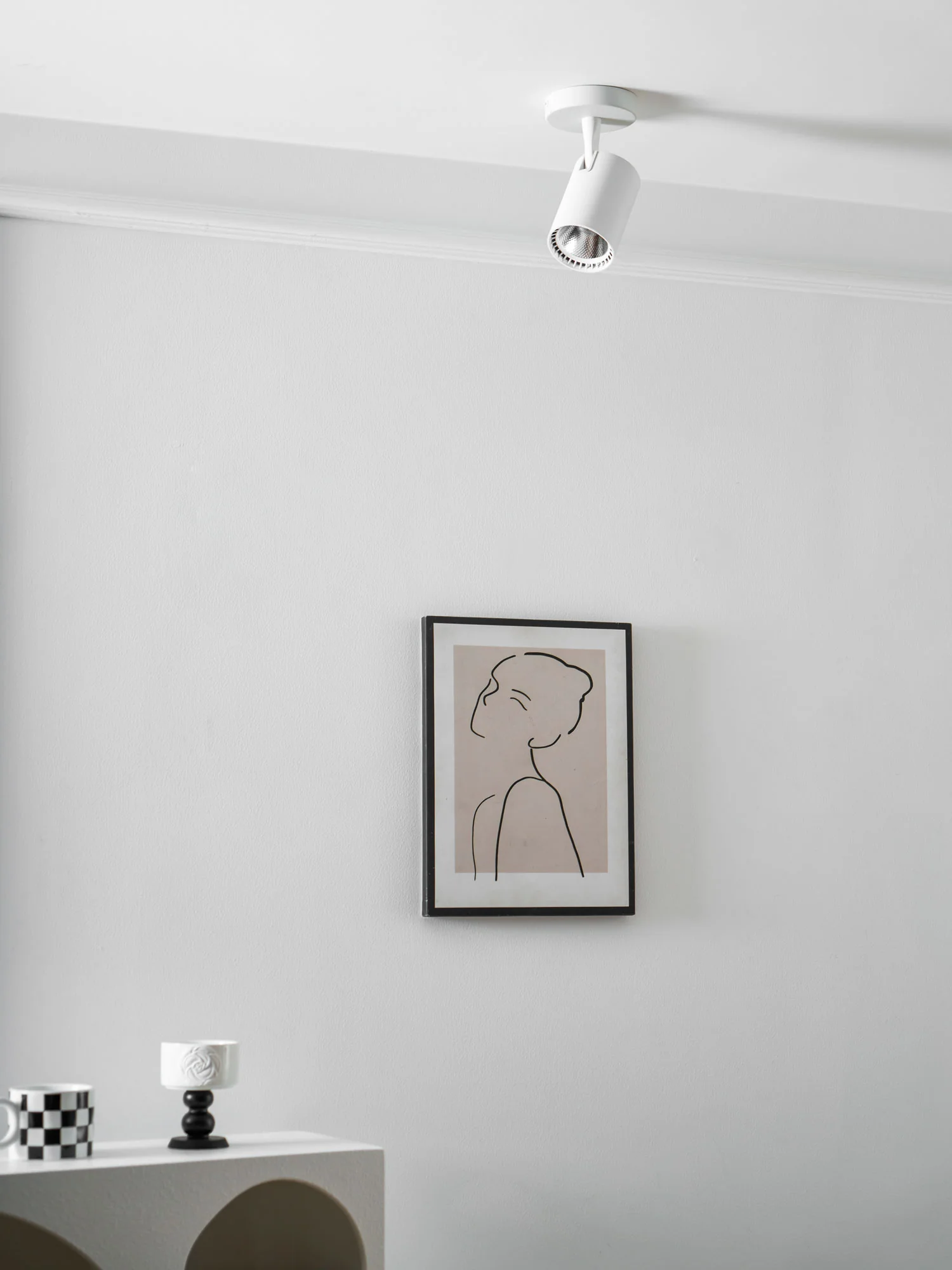 Calla Beam Spotlight - Image 19