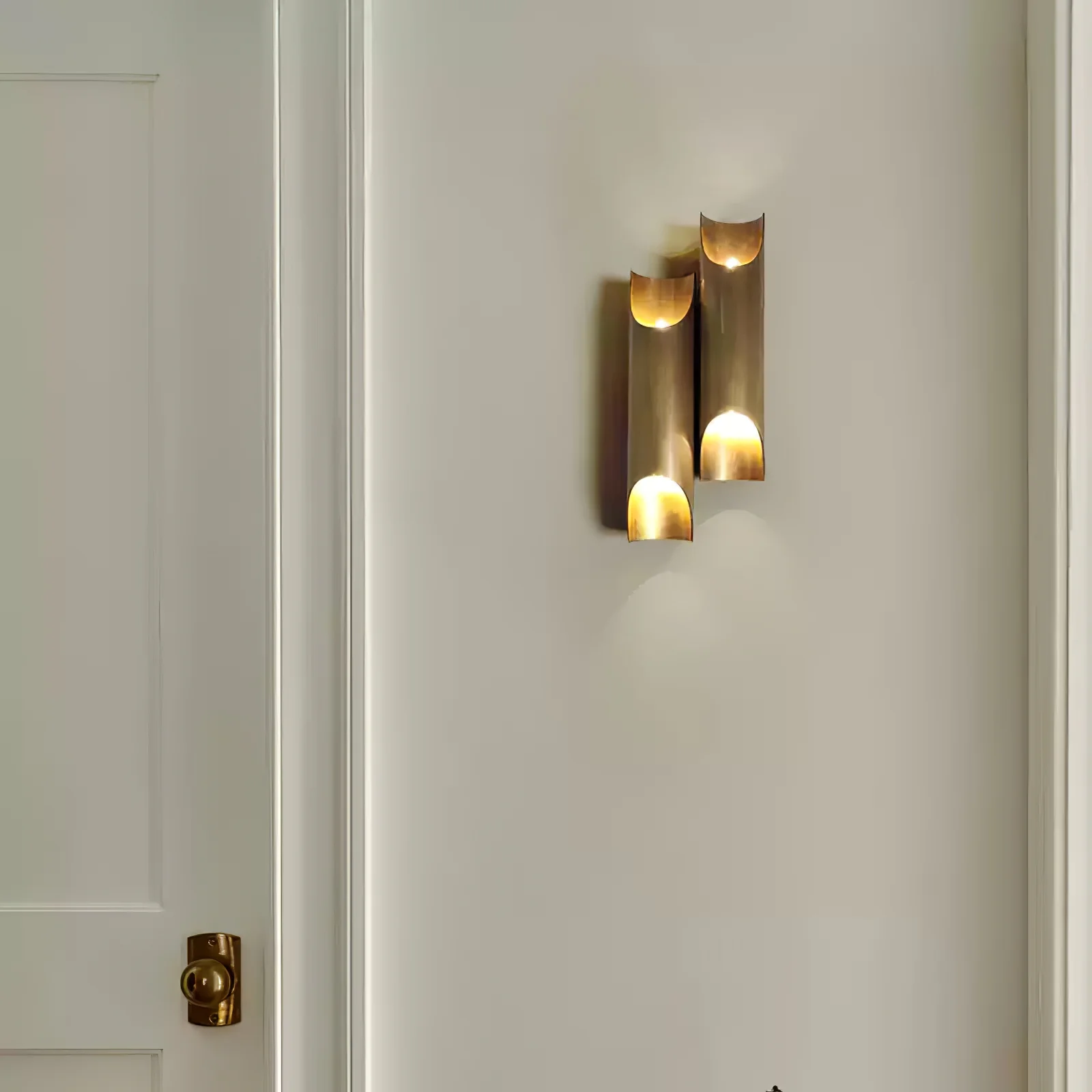 Callahan Brass Wall Lamp - Image 3