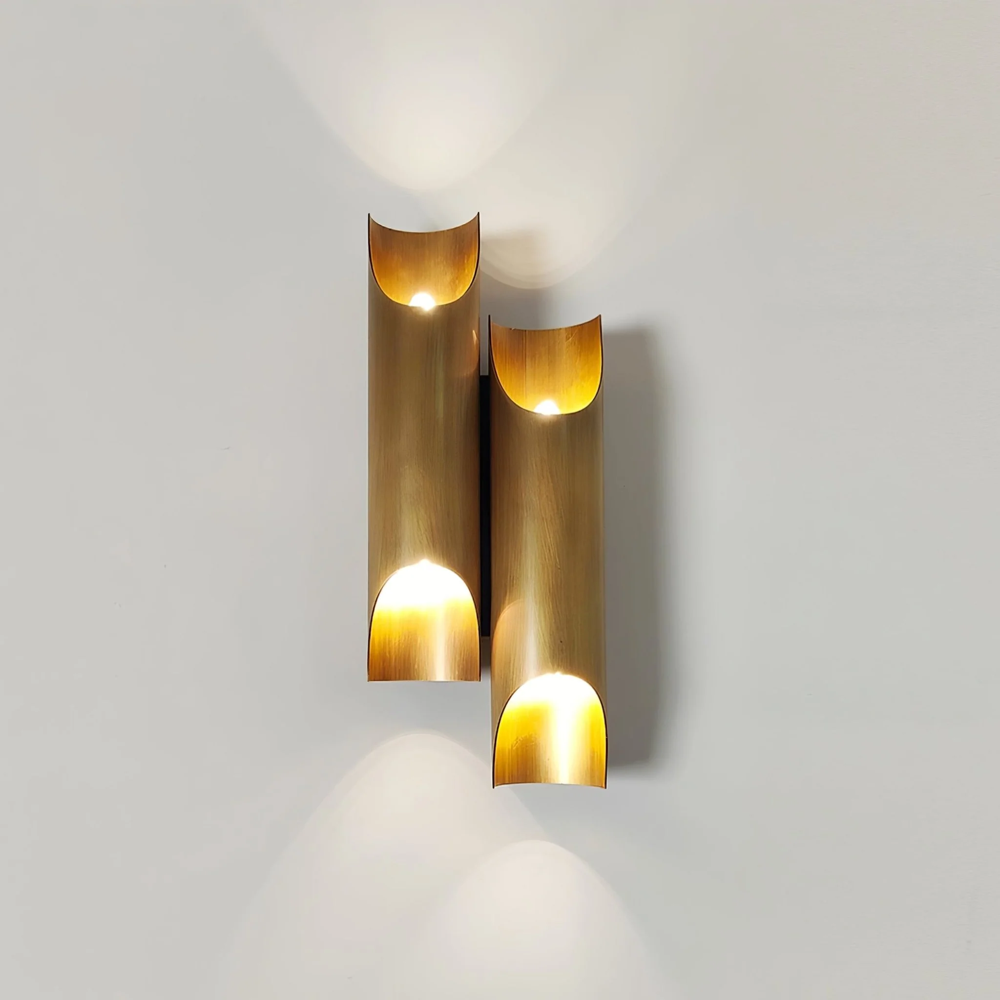 Callahan Brass Wall Lamp - Image 4