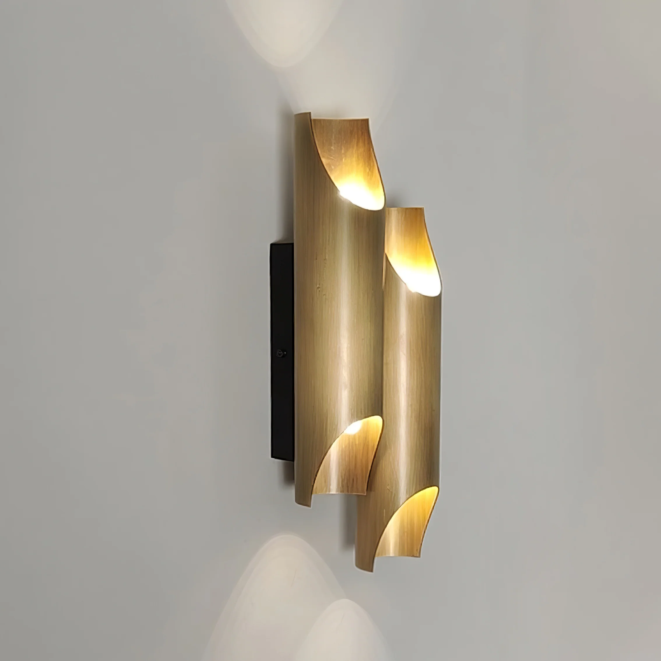 Callahan Brass Wall Lamp - Image 5