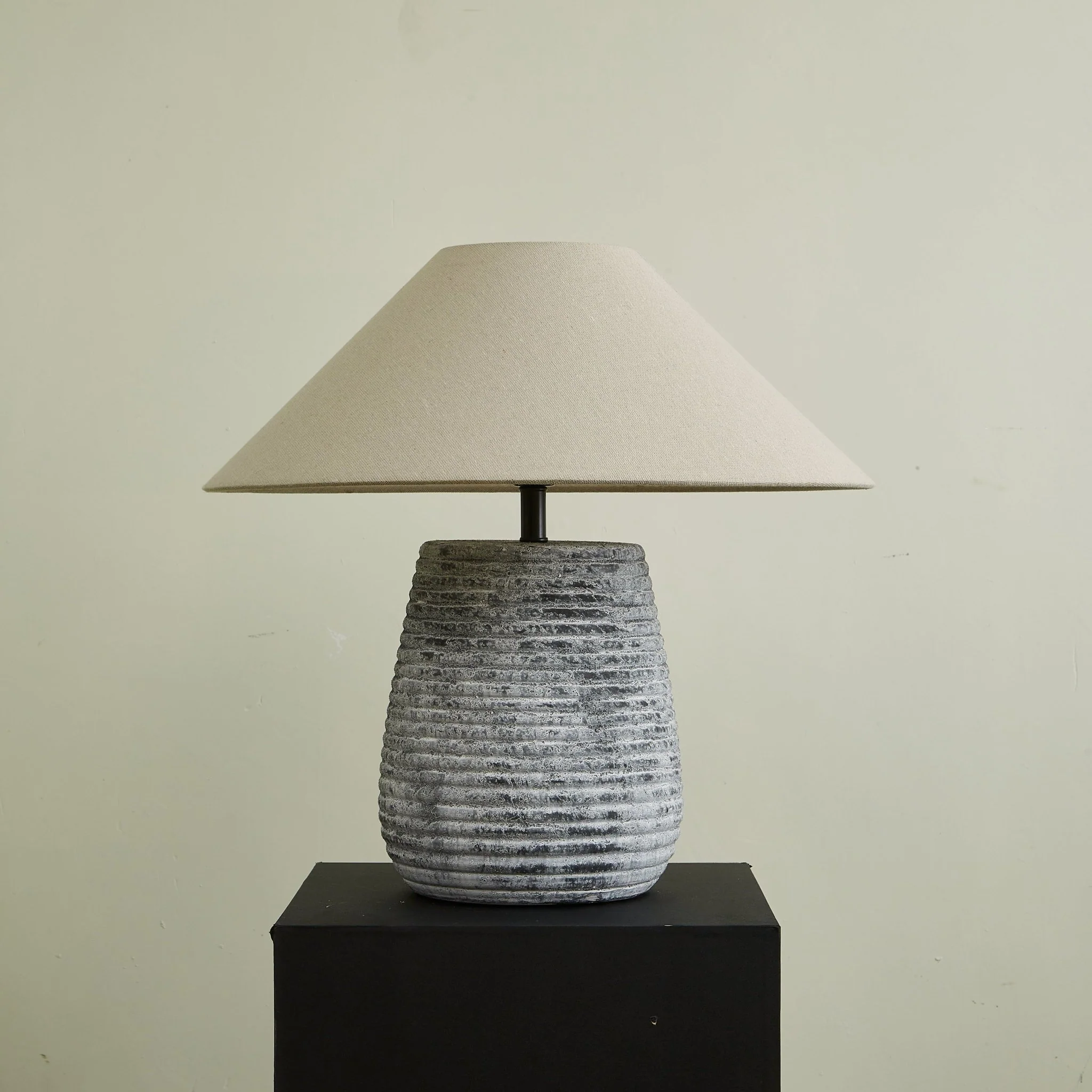 Callisto Ribbed Ceramic Table Lamp - Image 18