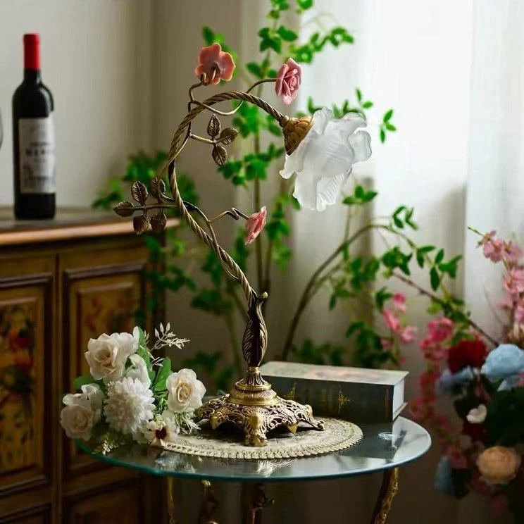 Campanella Vintage Rose Table Lamp - Image 17