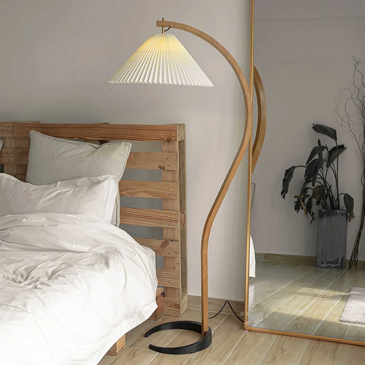 Caprani Floor Lamp - Image 25