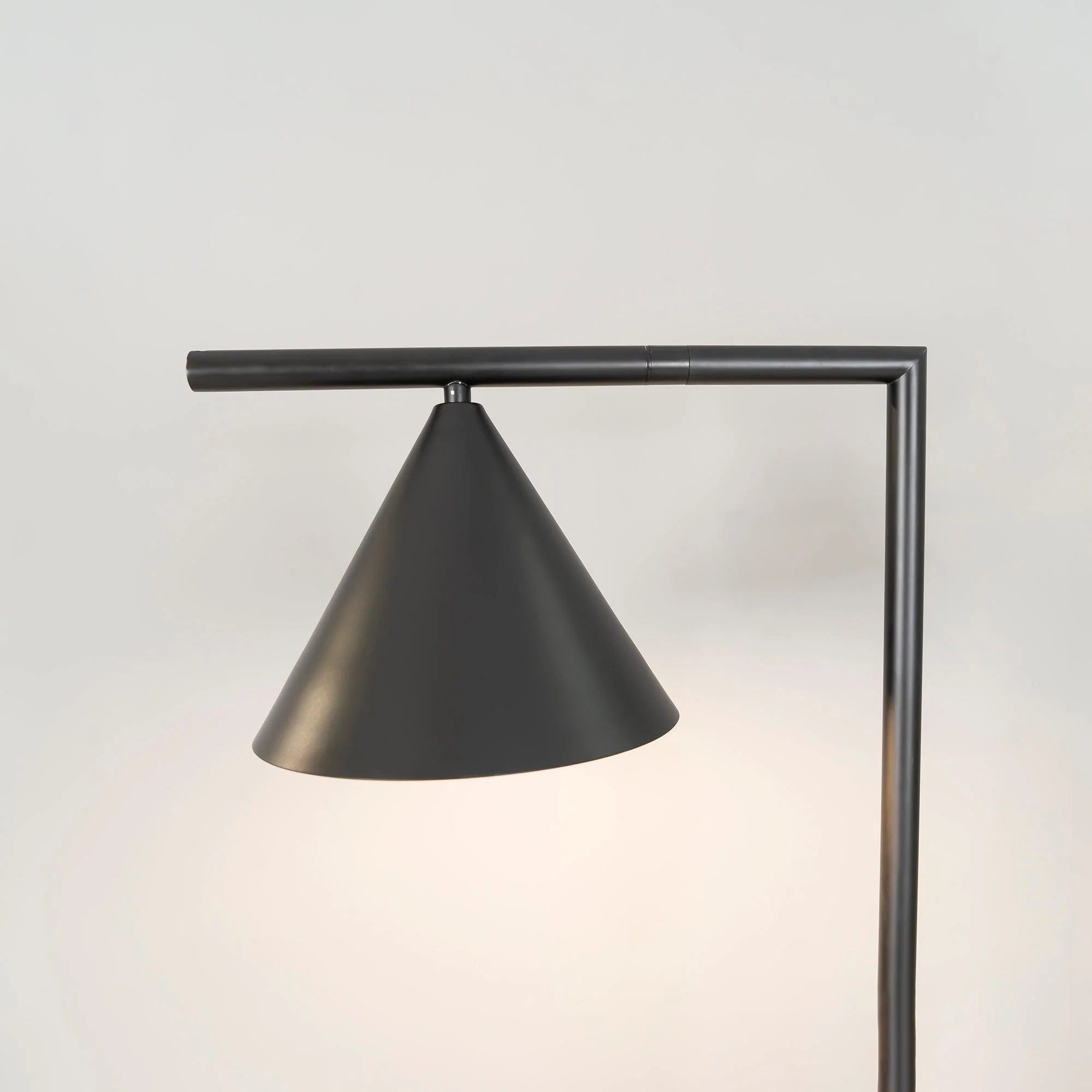 Captain Flint Floor Lamp - Image 87