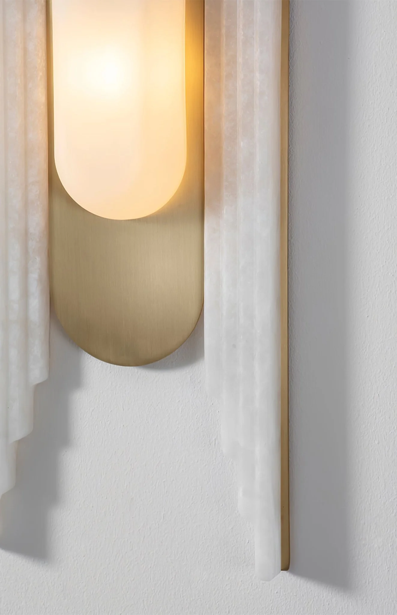 Cascada Alabaster Wall Sconce - Image 13