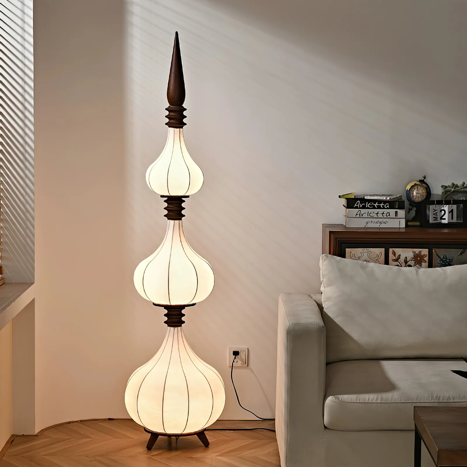 Cassia Floor Lamp - Image 4