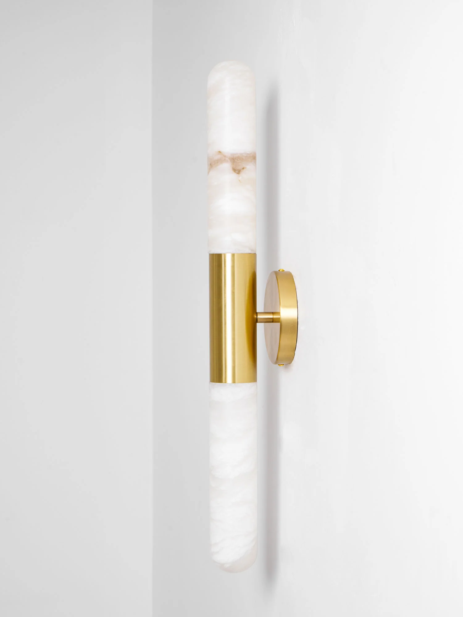 Cavoya Alabaster Wall Light - Image 41