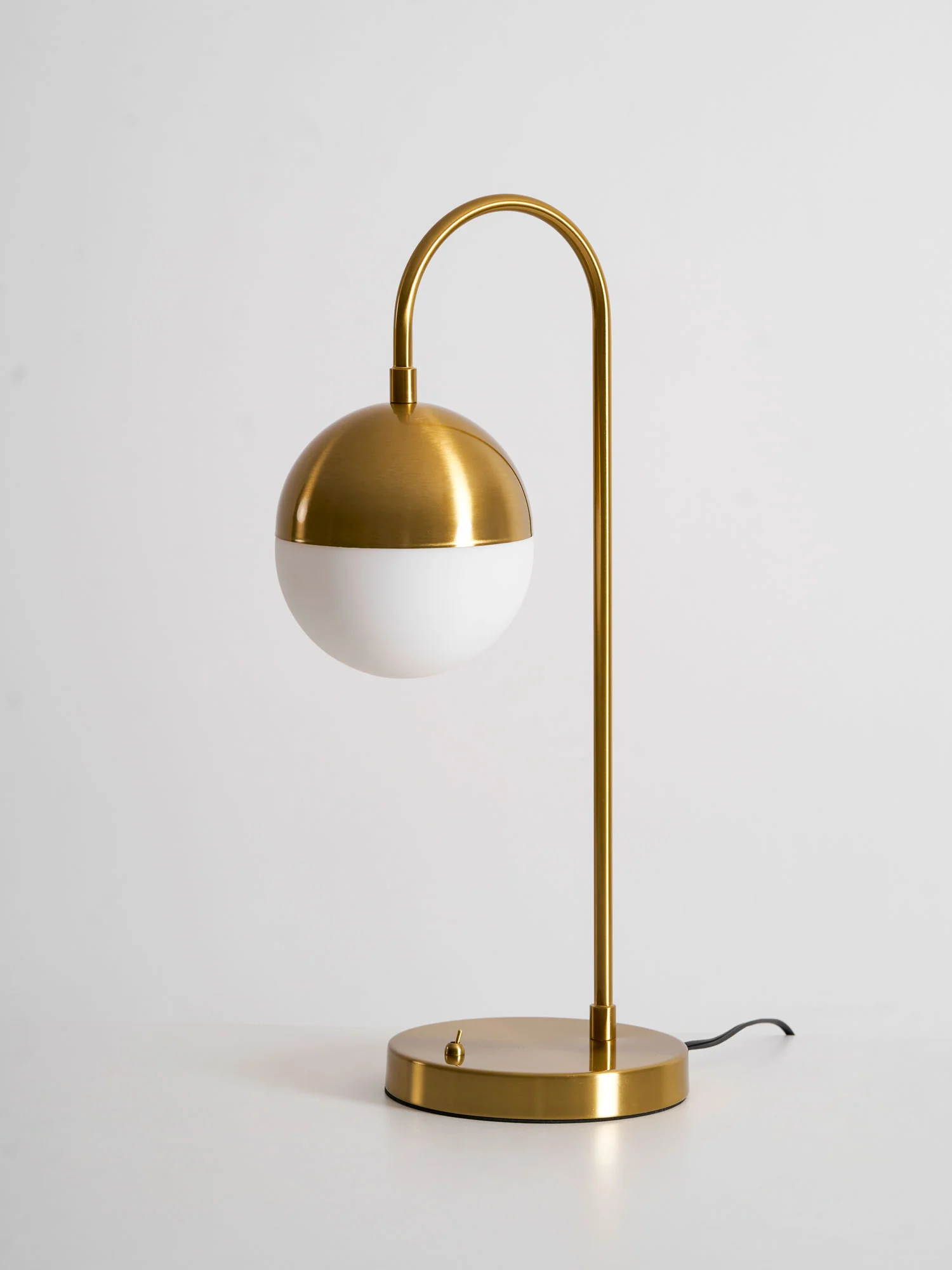 Cedar Moss Table Lamp - Image 22