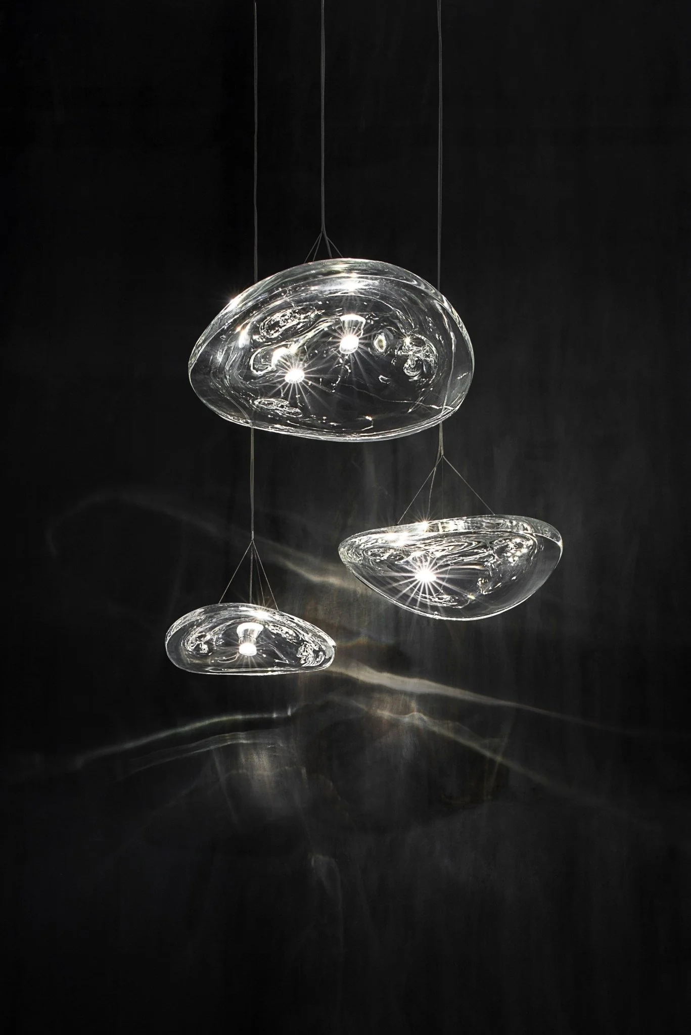 Manta Drift Chandelier - Image 22