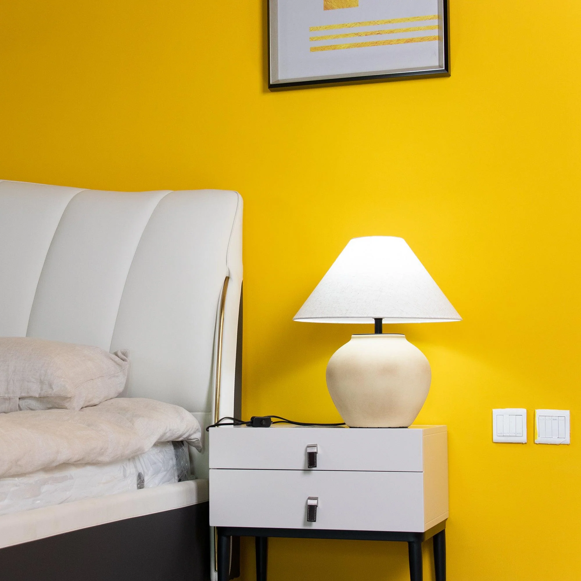 Decker Table Lamp - Image 4