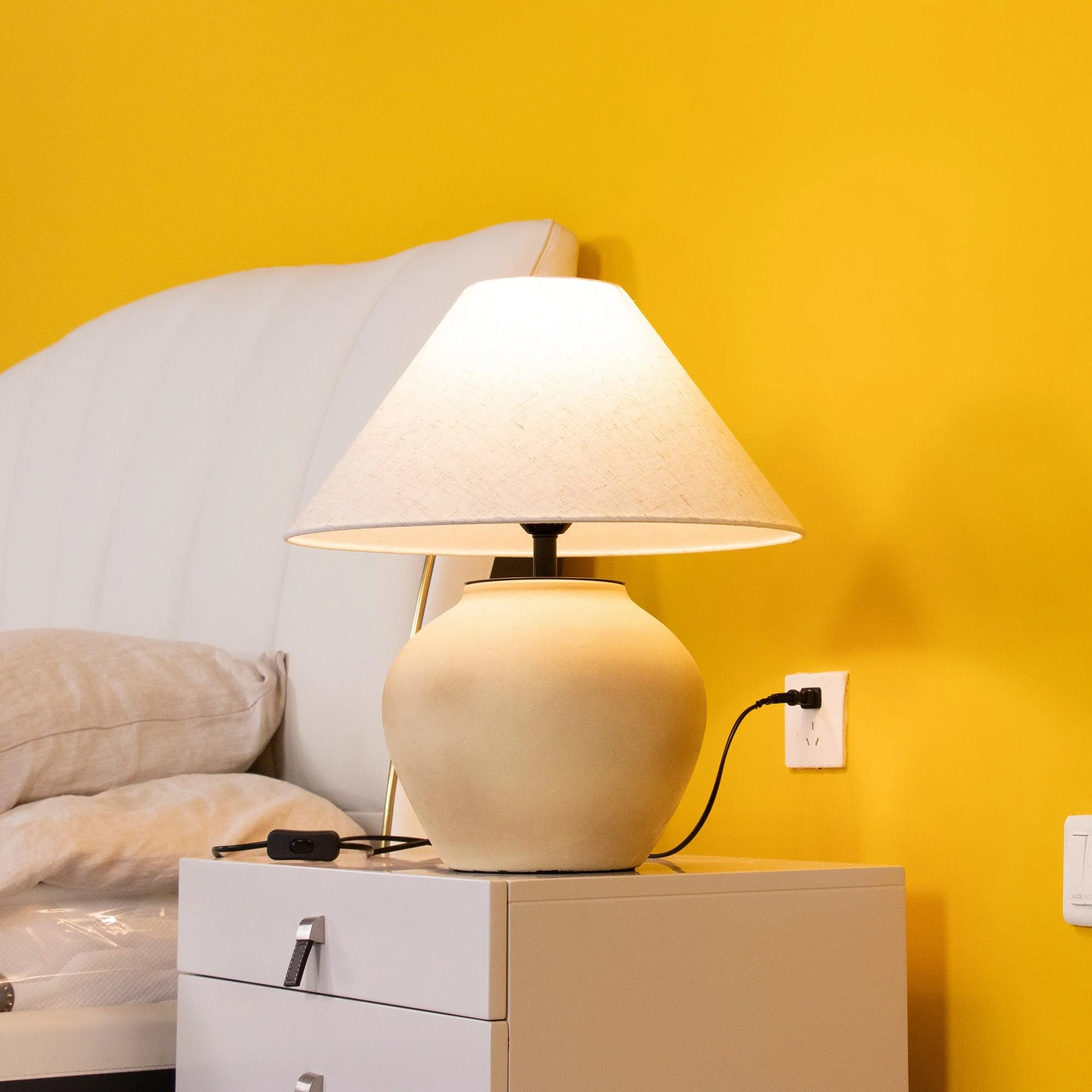Decker Table Lamp - Image 5