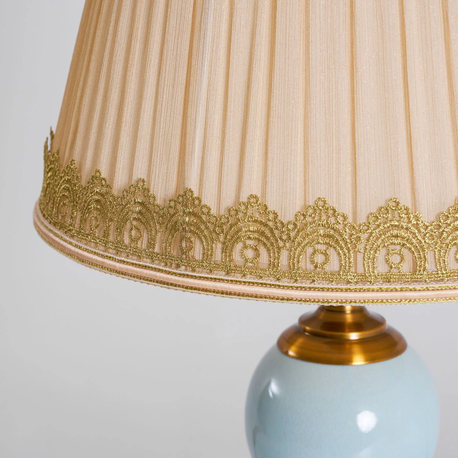 Chaslyn Desk Lamp - Image 31