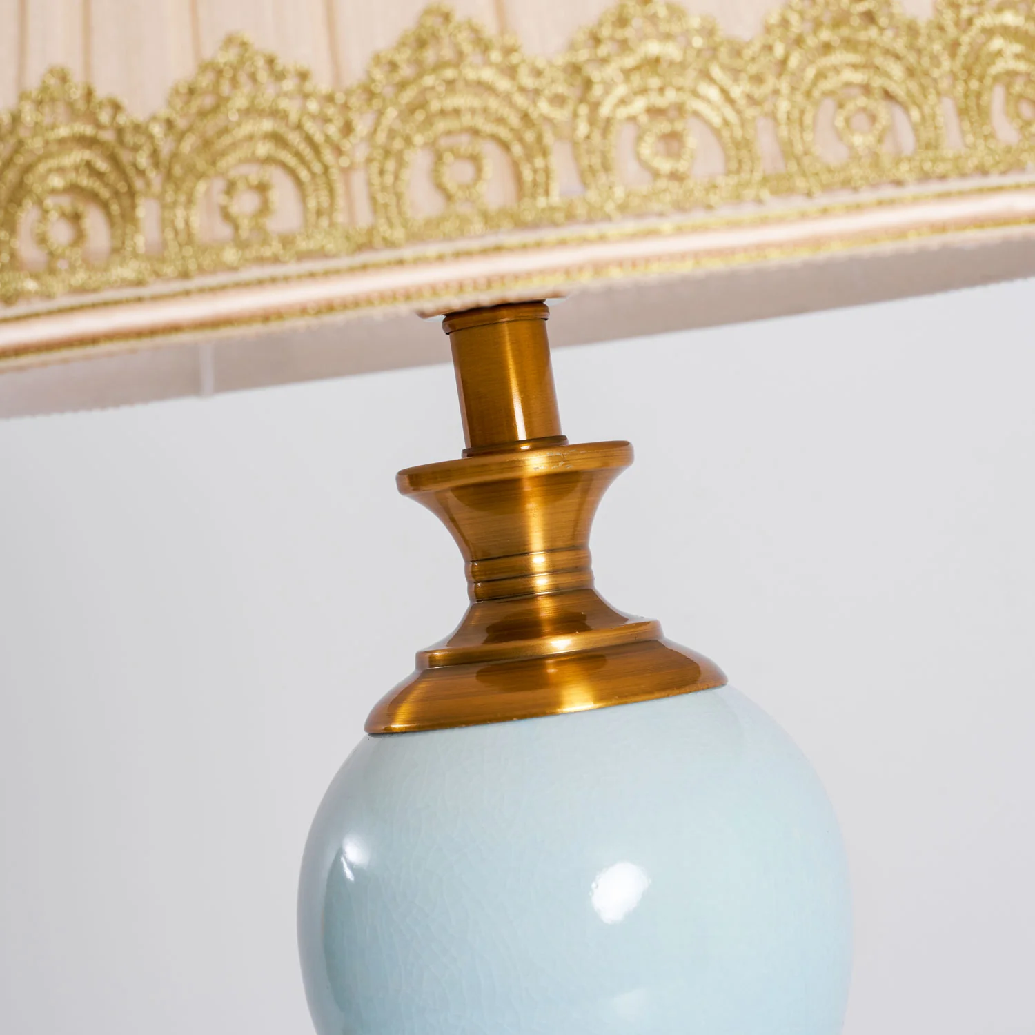 Chaslyn Desk Lamp - Image 32