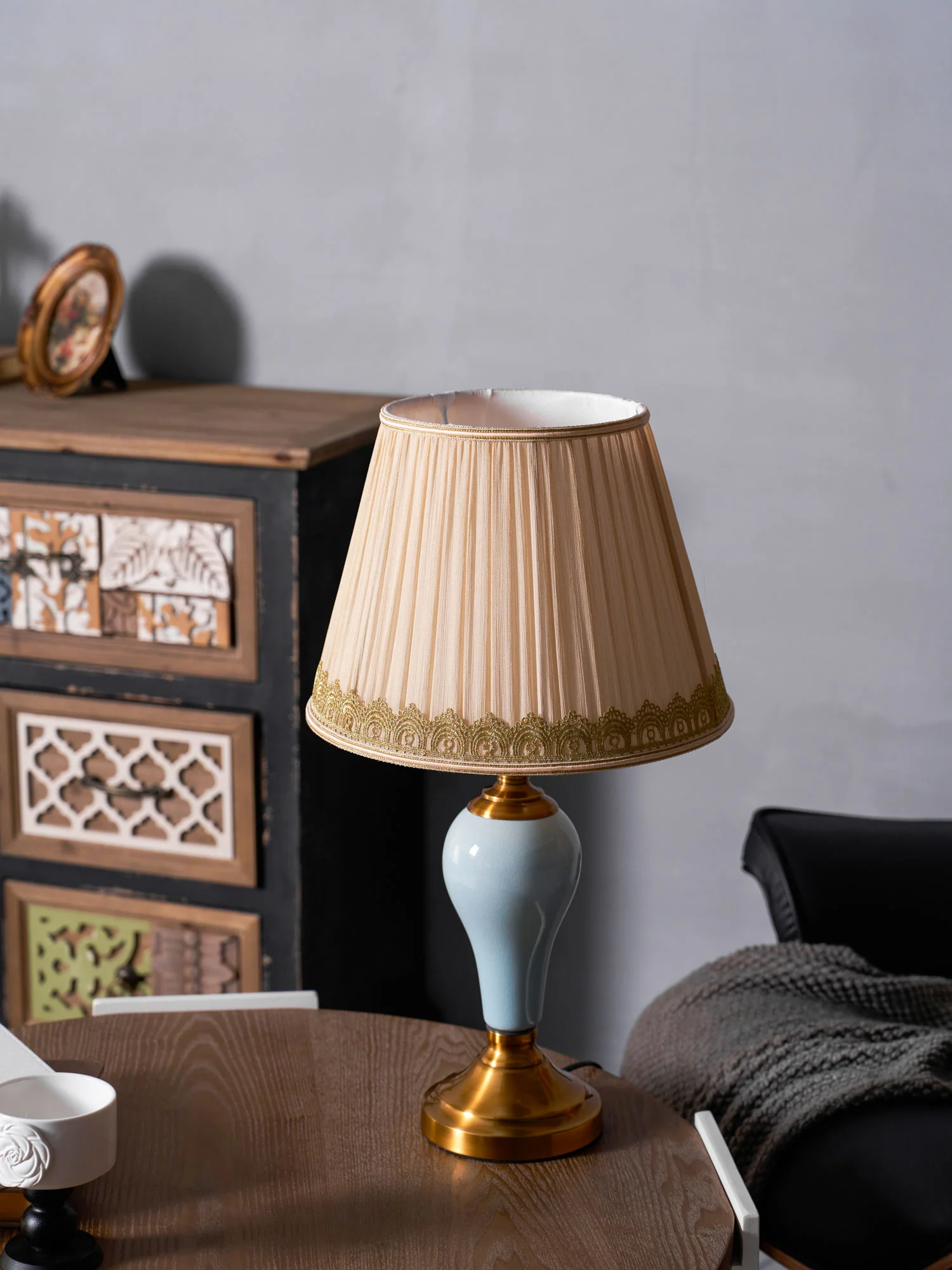 Chaslyn Desk Lamp - Image 36