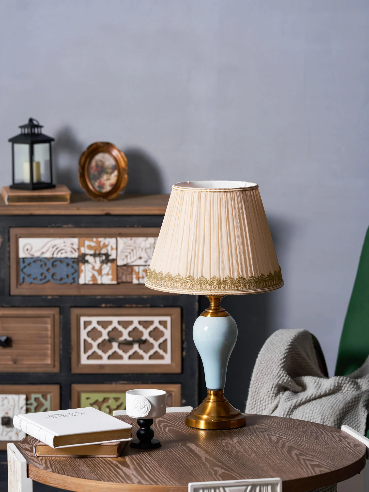 Chaslyn Desk Lamp - Image 41