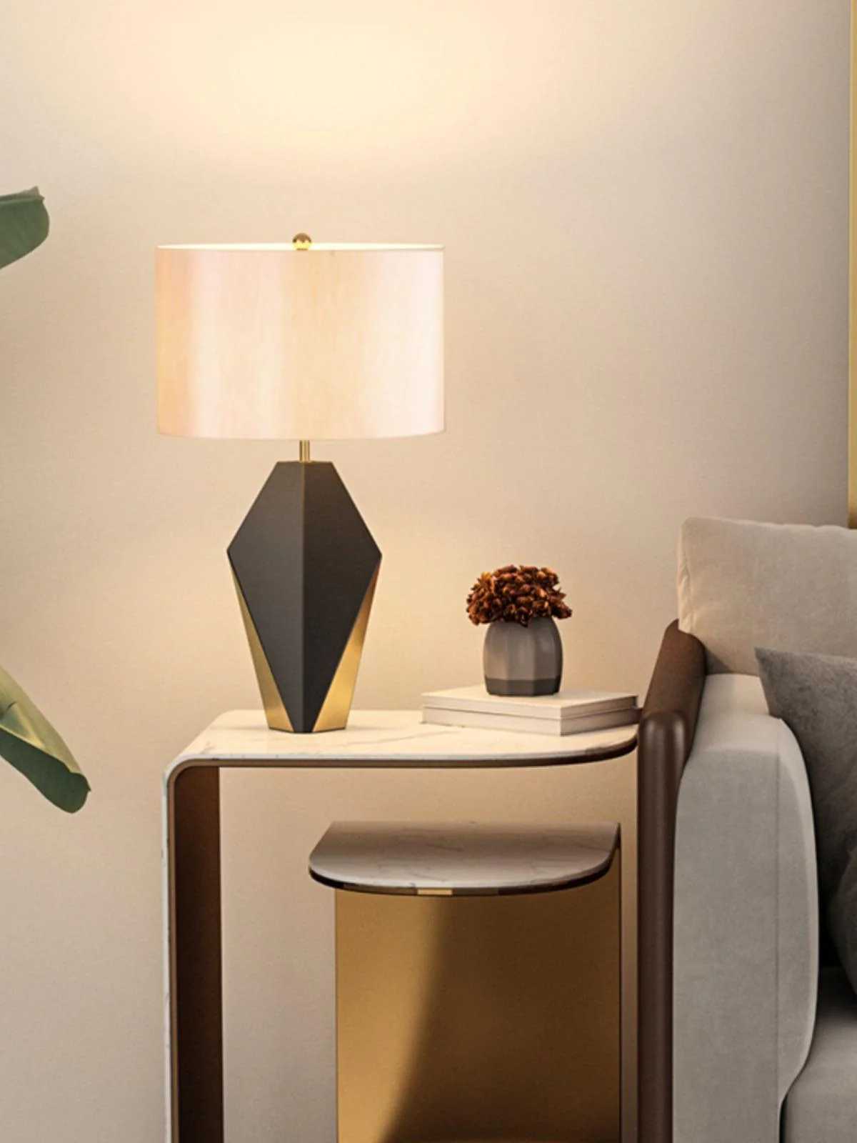 Checklist Table Lamp - Image 10