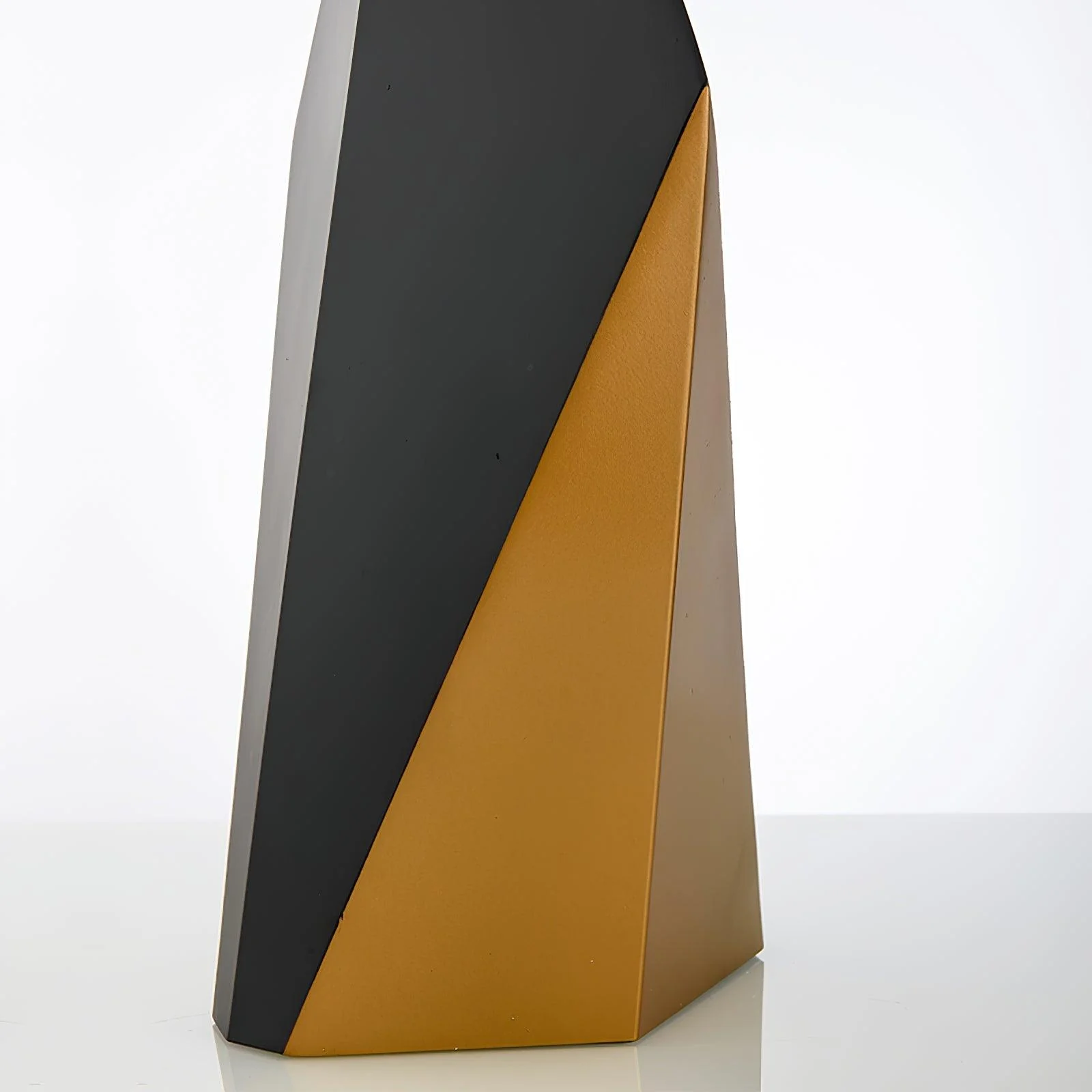 Checklist Table Lamp - Image 17