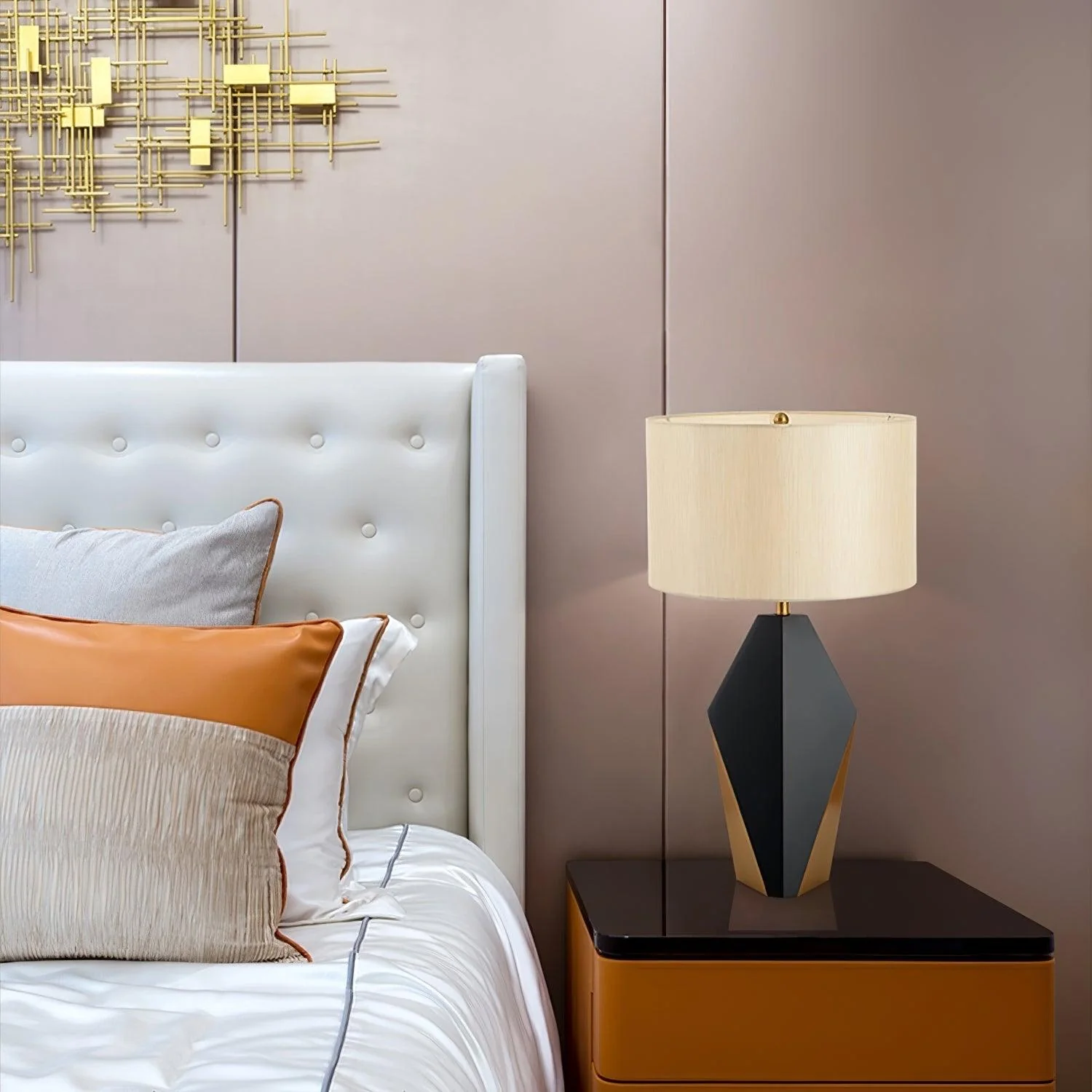Checklist Table Lamp - Image 7
