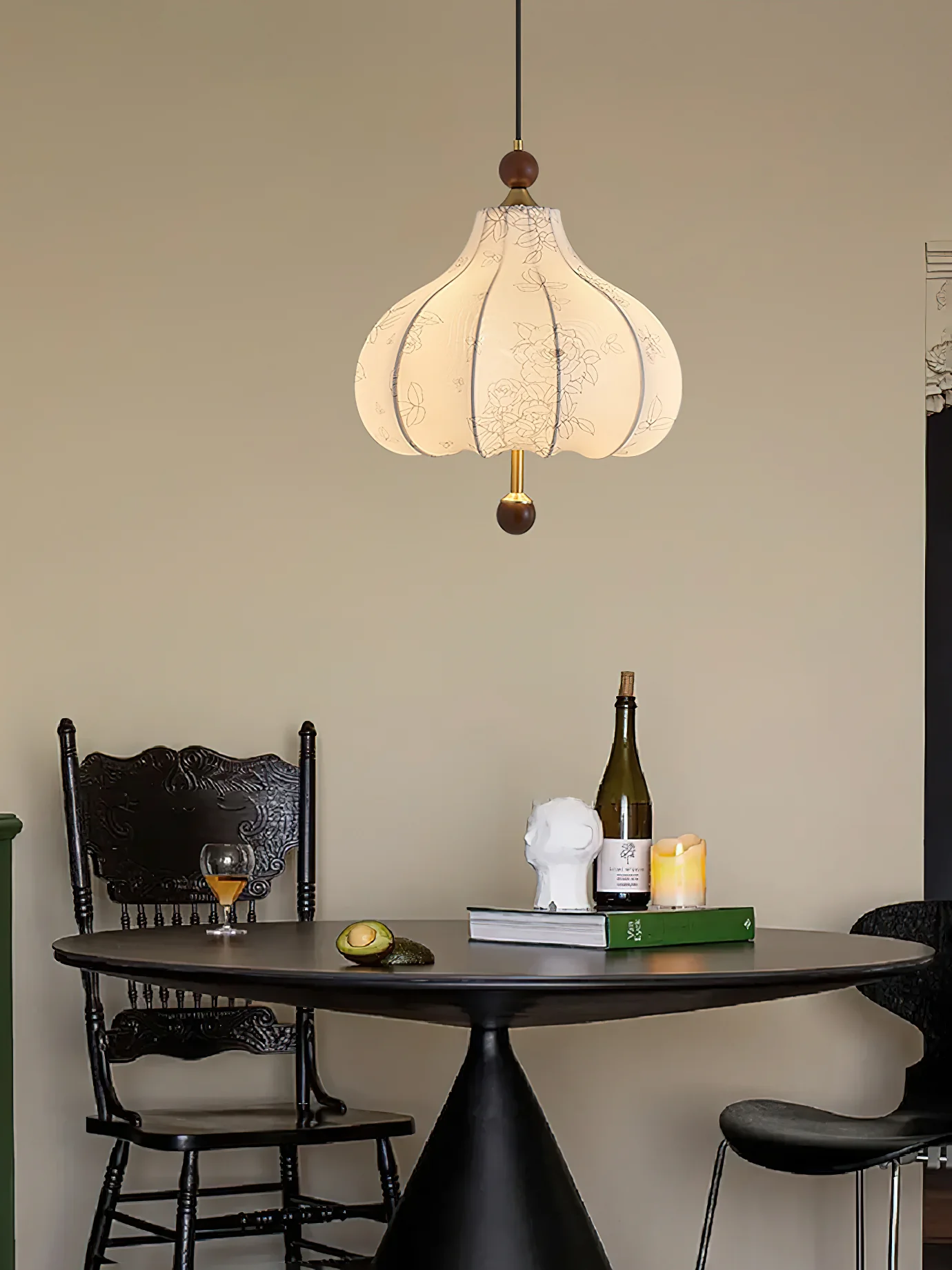 Chestnut Bloom Pendant Lamp - Image 18