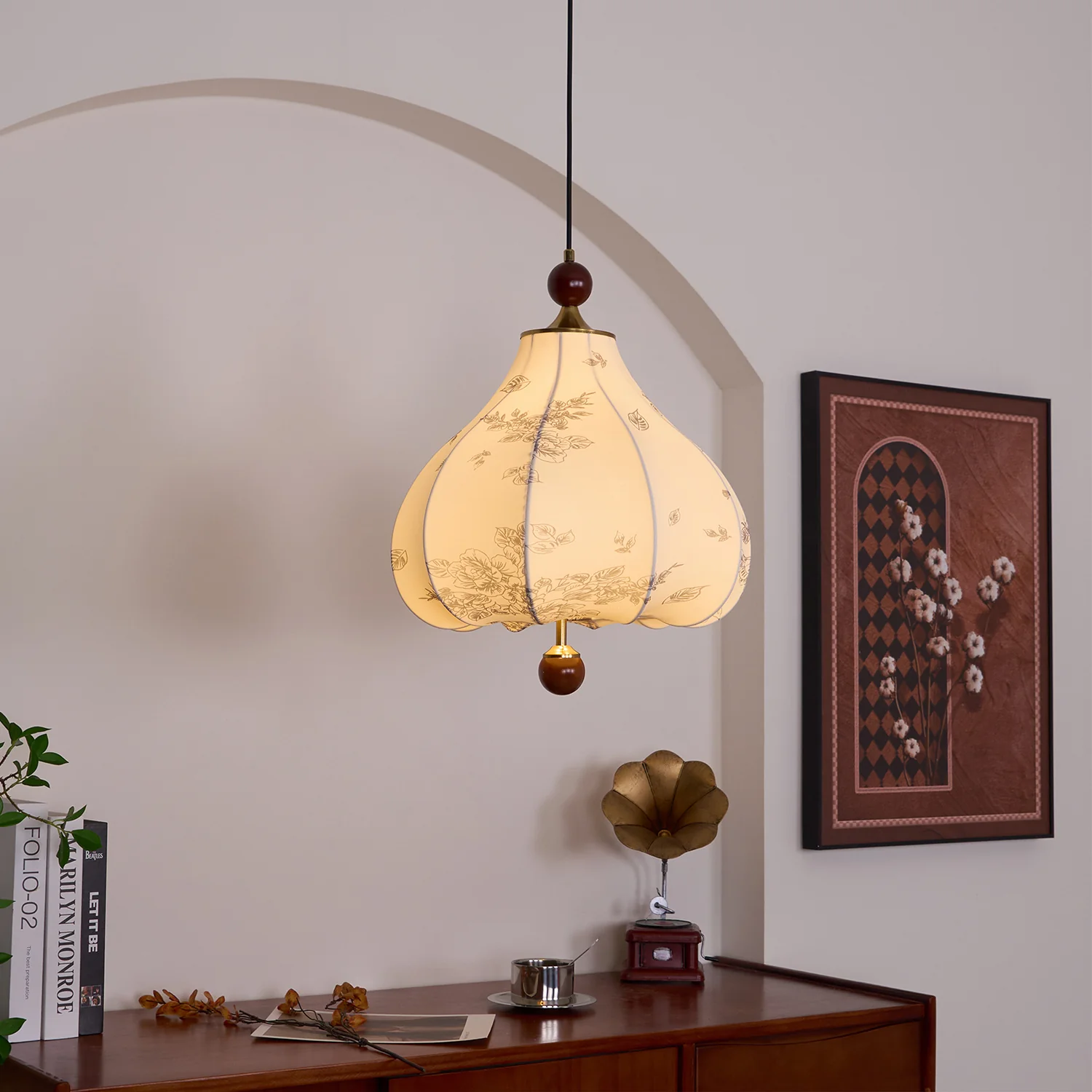 Chestnut Bloom Pendant Lamp - Image 4