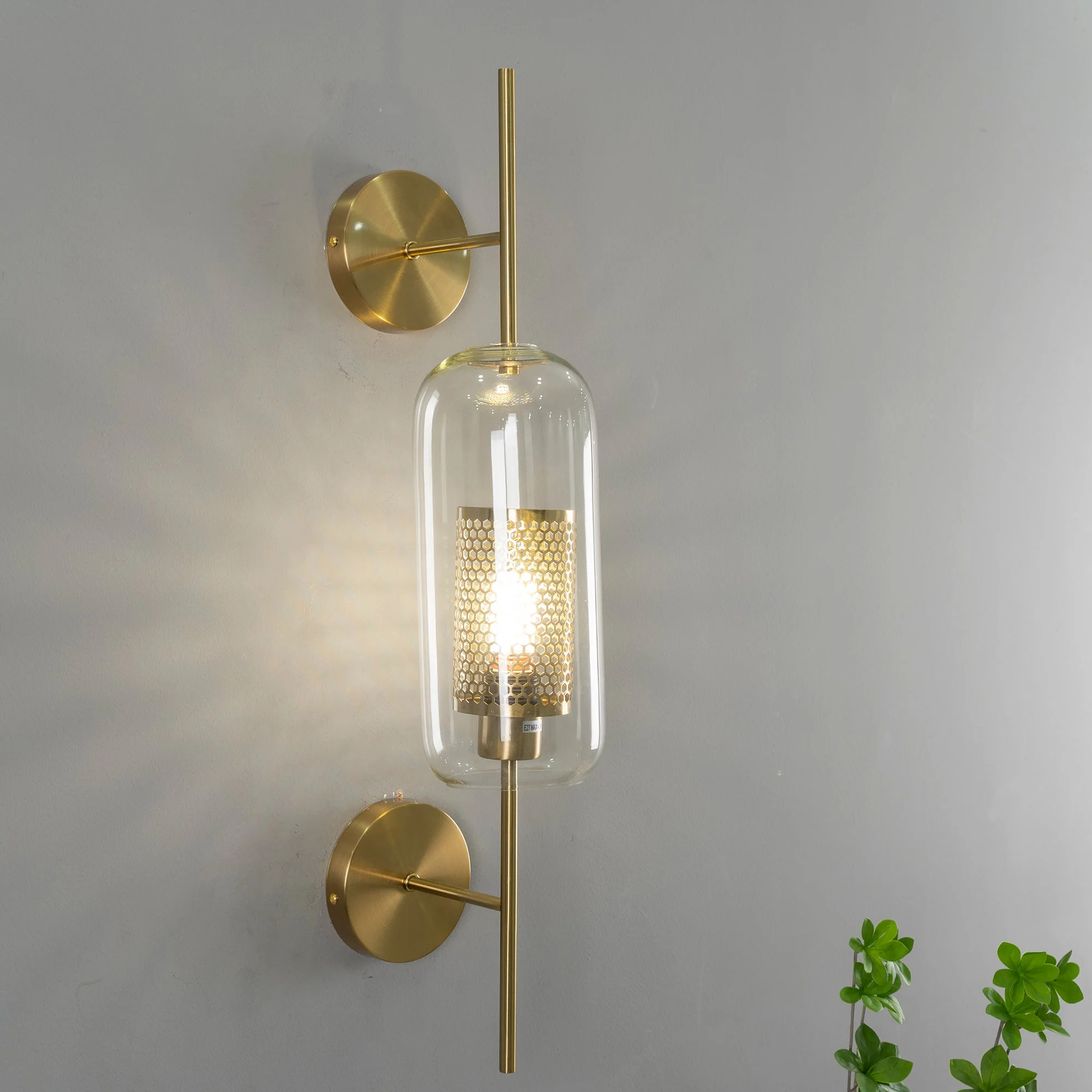 Chiswick Glass Wall Light - Image 105