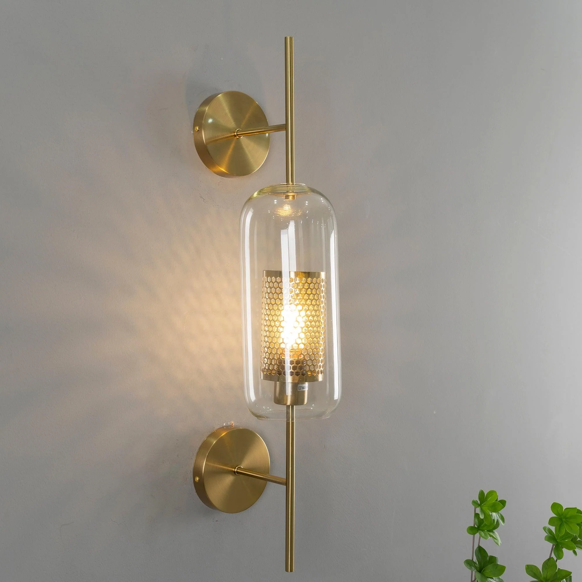 Chiswick Glass Wall Light - Image 50