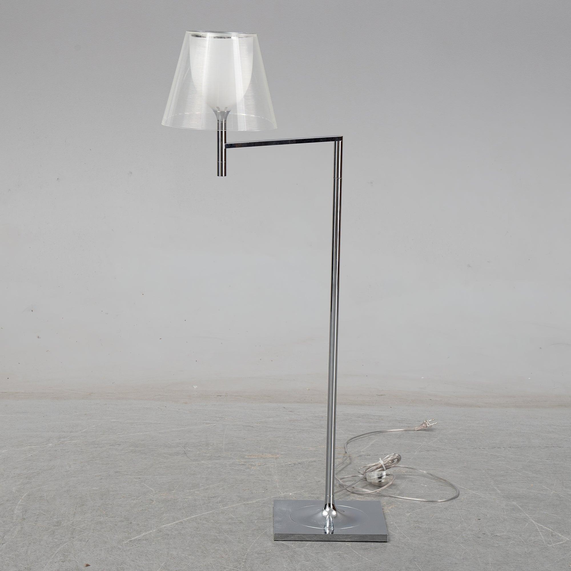 Chrome Prism Bending Floor Light - Image 10