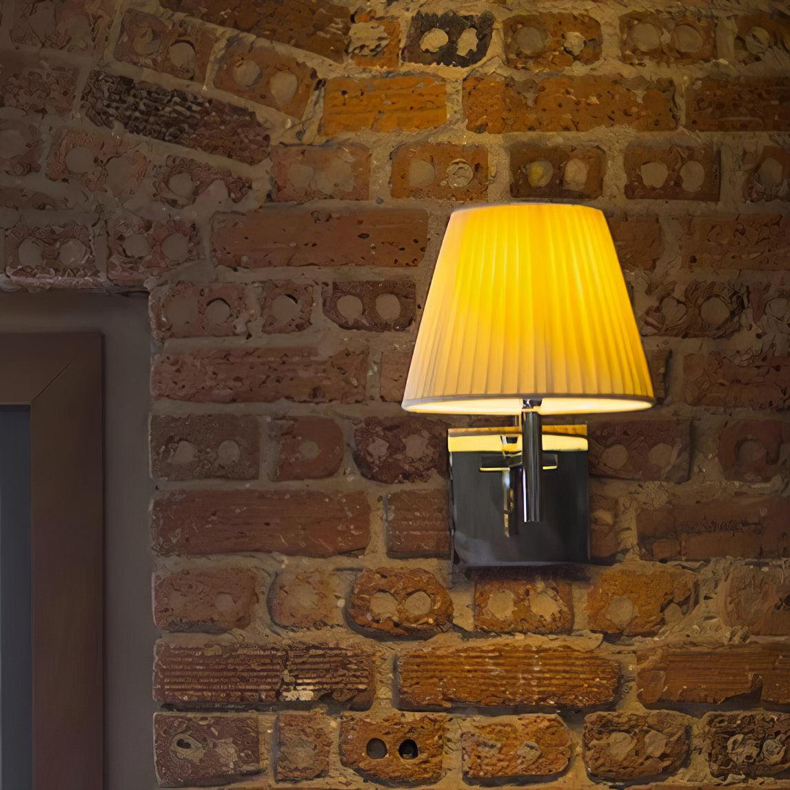 Chrome Prism Wall Lamp - Image 3