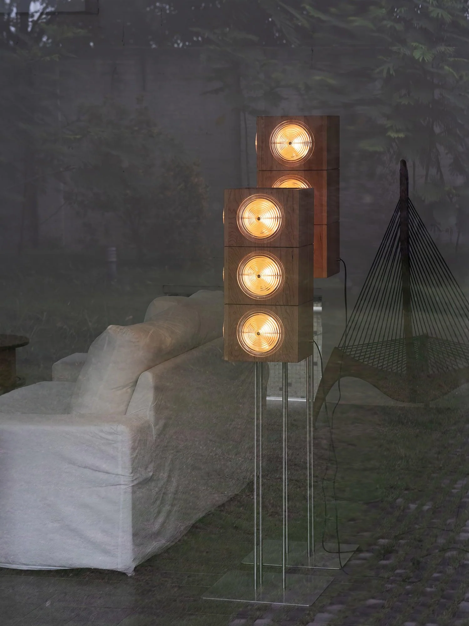 Cinematic Lightbox Camera Floor Lamp - Image 17