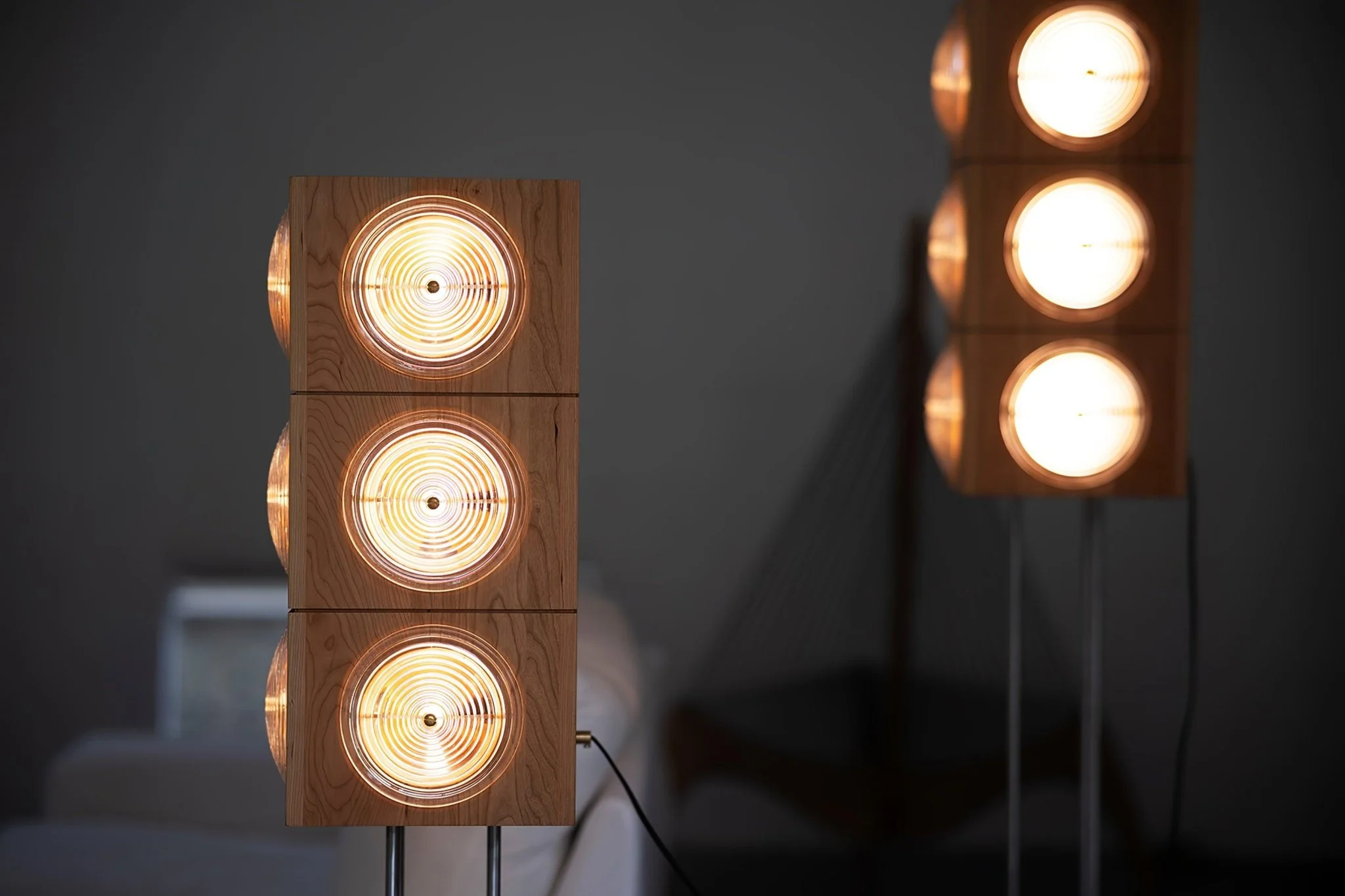 Cinematic Lightbox Camera Floor Lamp - Image 20