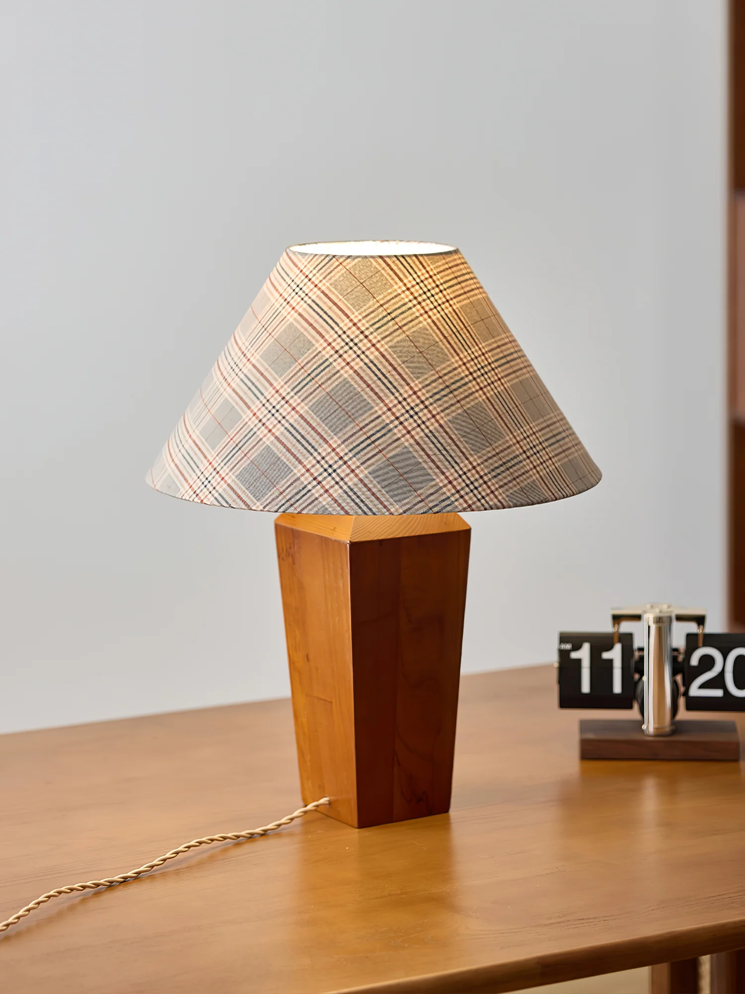 Claremont Plaid Table Lamp - Image 2