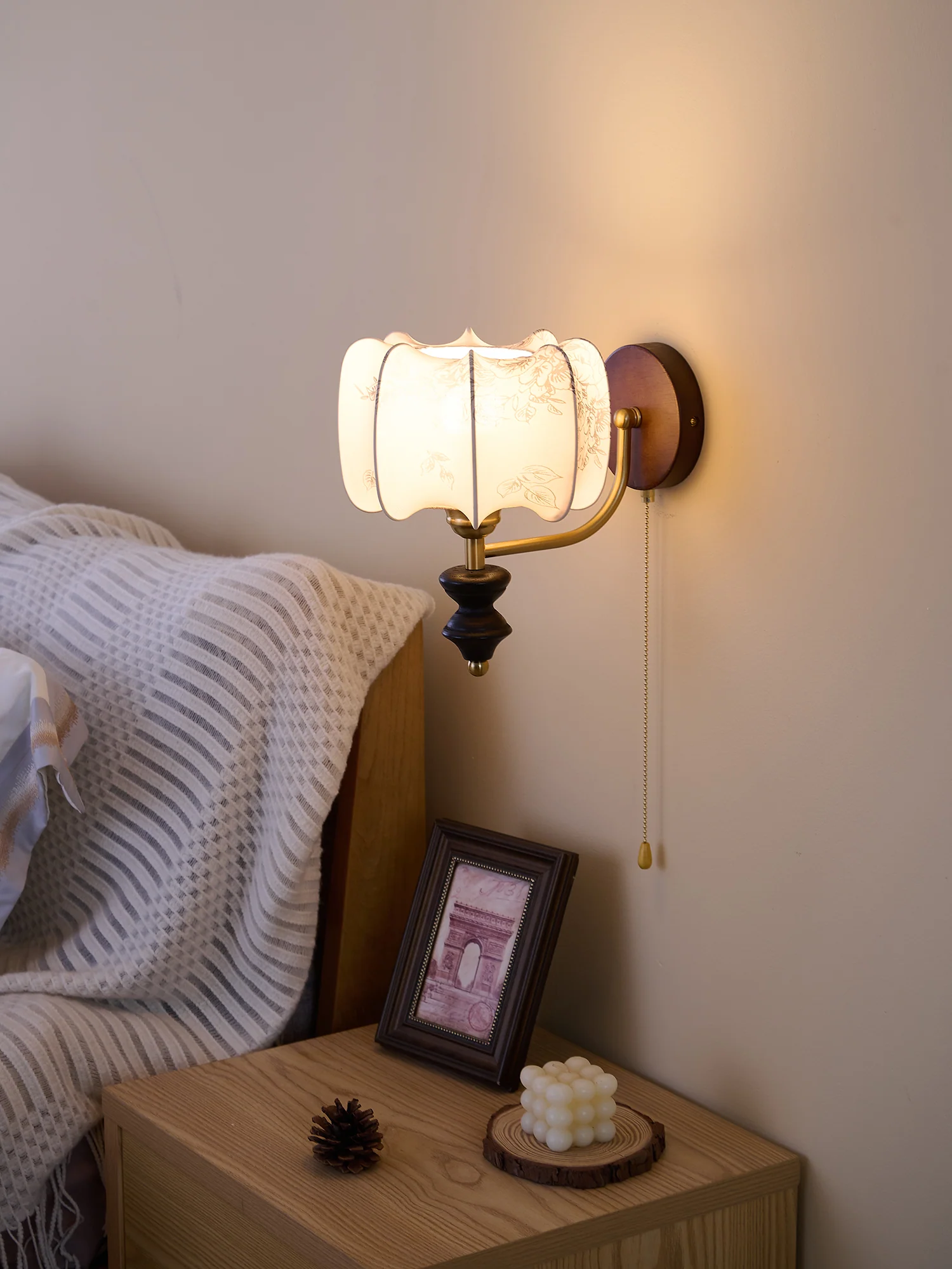 Clarendon Wall Lamp - Image 14