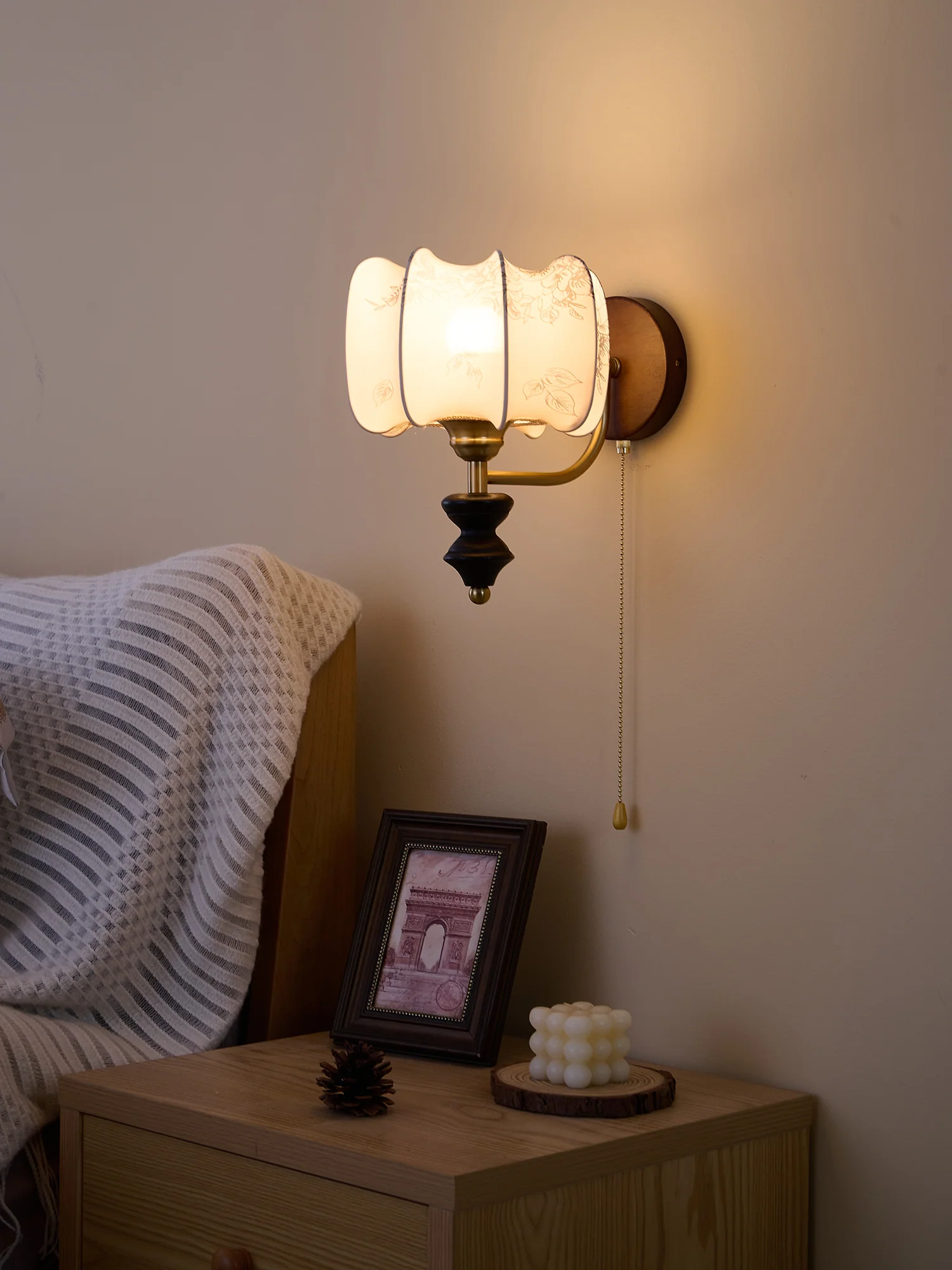 Clarendon Wall Lamp - Image 24