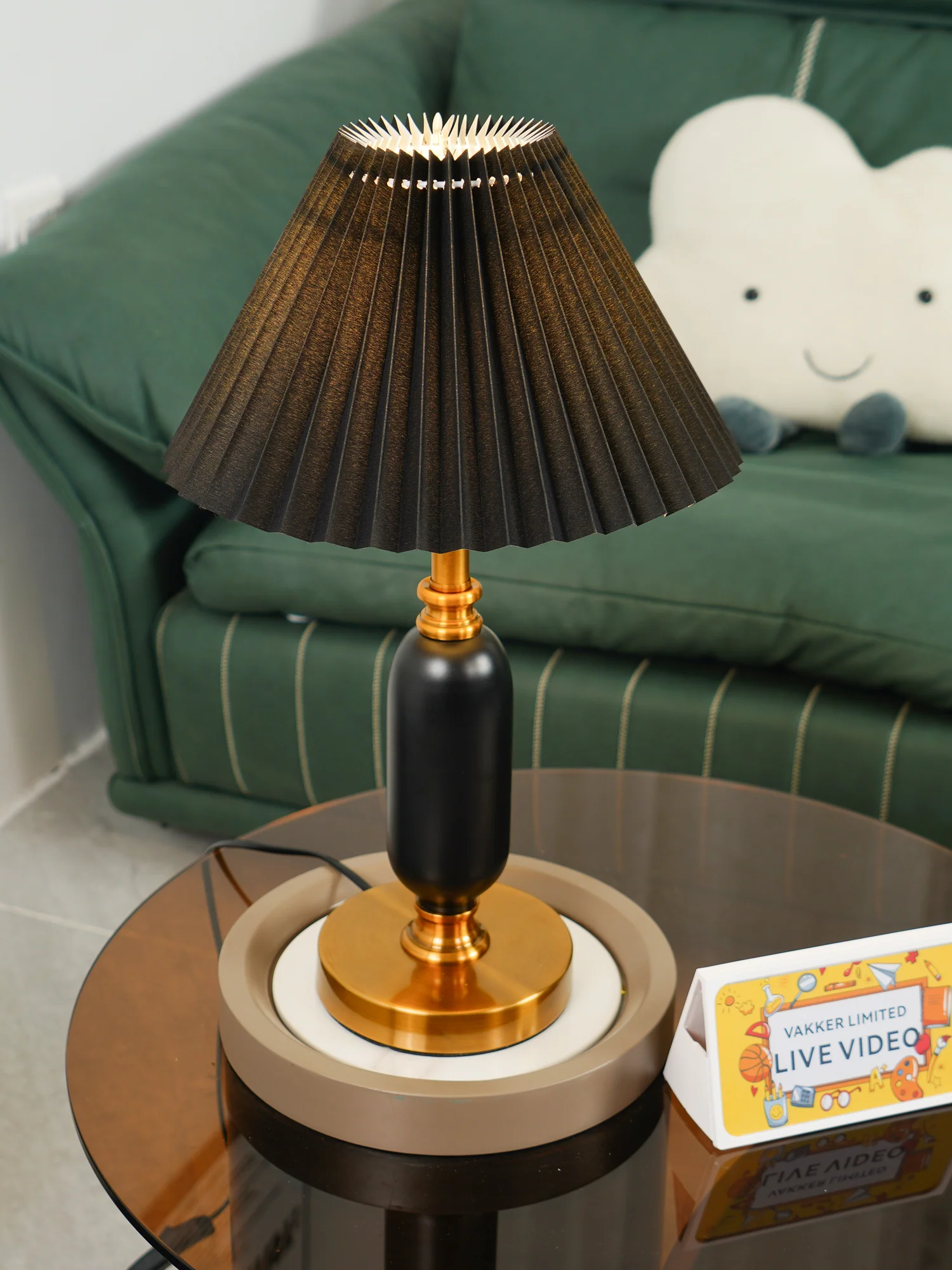 Classic Antique Table Lamp - Image 38