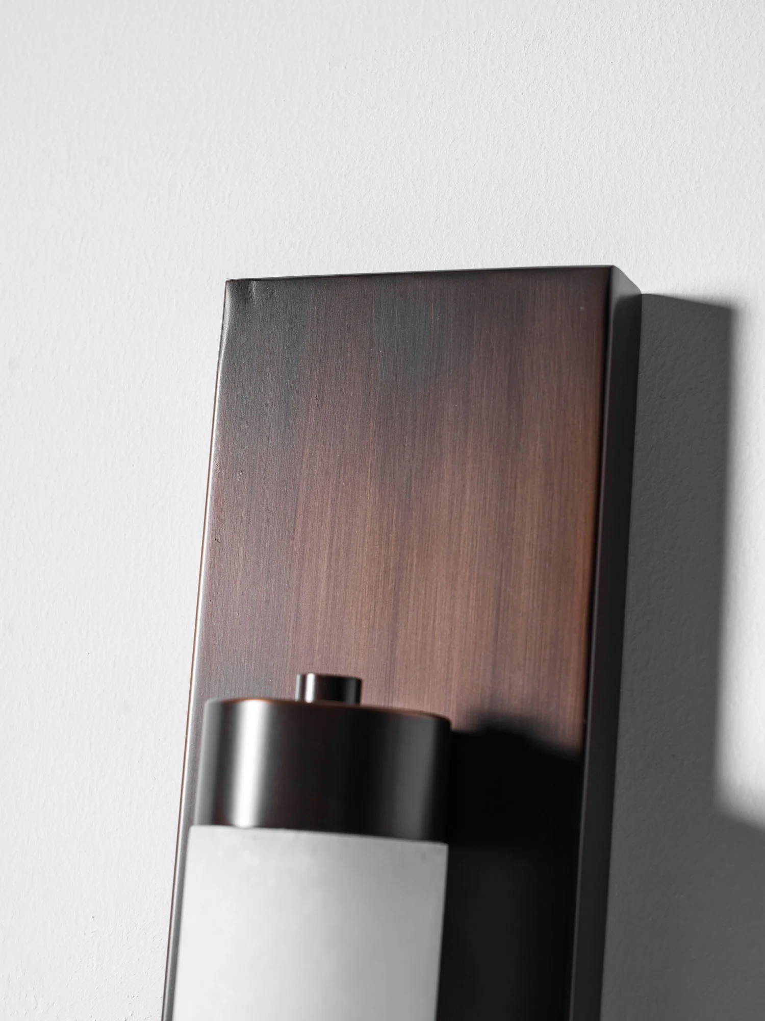 Columnar Alabaster Sconce - Image 15